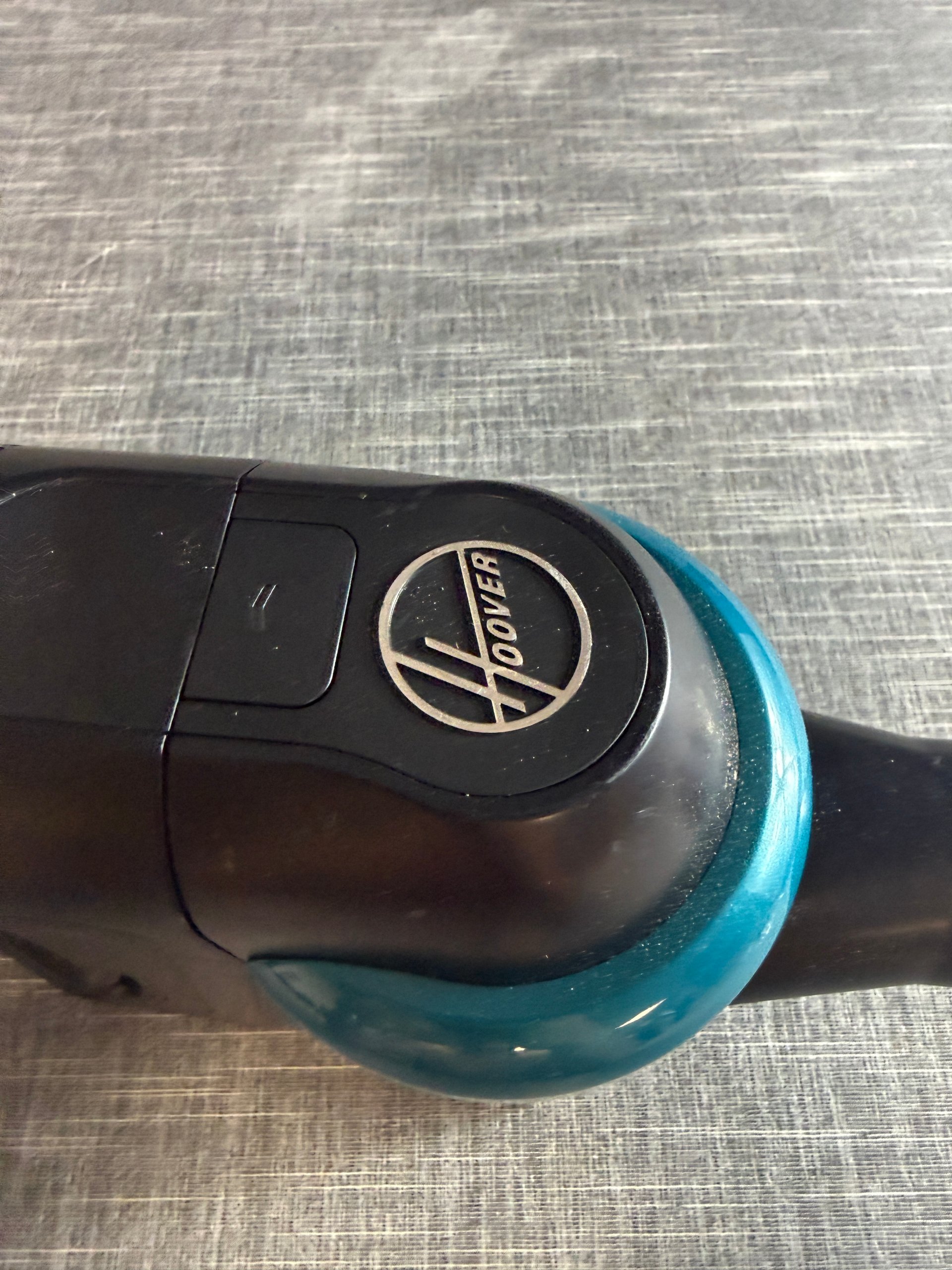 Hoover HF4 Plus Pet PowerMove Handheld Vacuum Cleaner Small Cordless Dust Collector Black Blue image 4