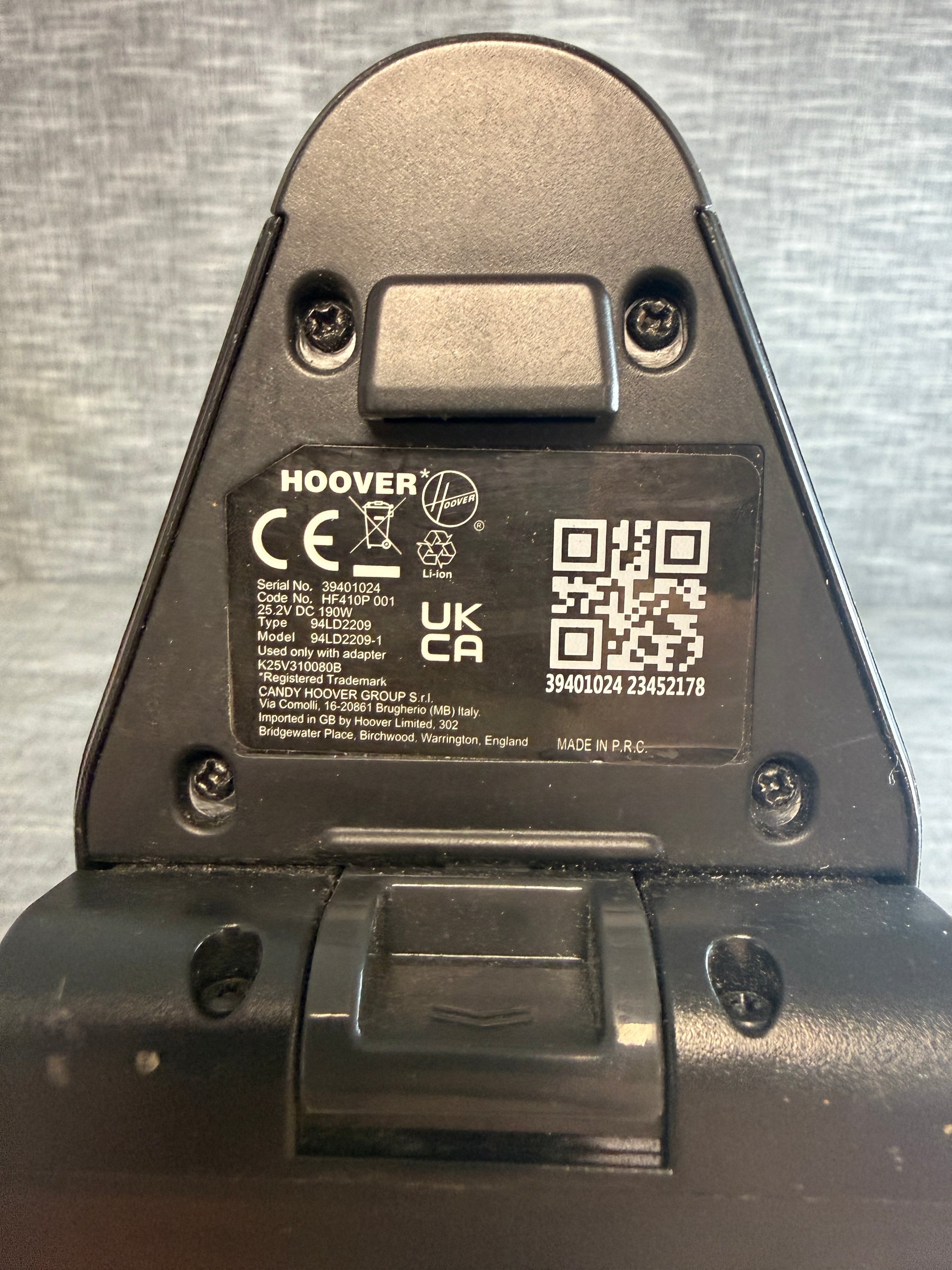 Hoover HF4 Plus Pet PowerMove Handheld Vacuum Cleaner Small Cordless Dust Collector Black Blue image 7