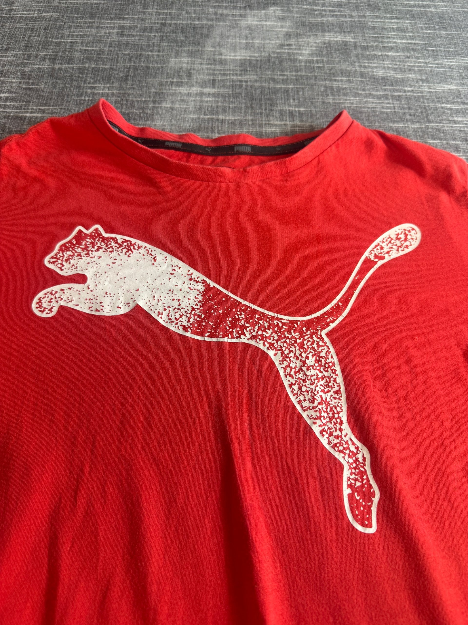Puma Men’s Red Logo Print T-Shirt XL Cotton Casual image 2
