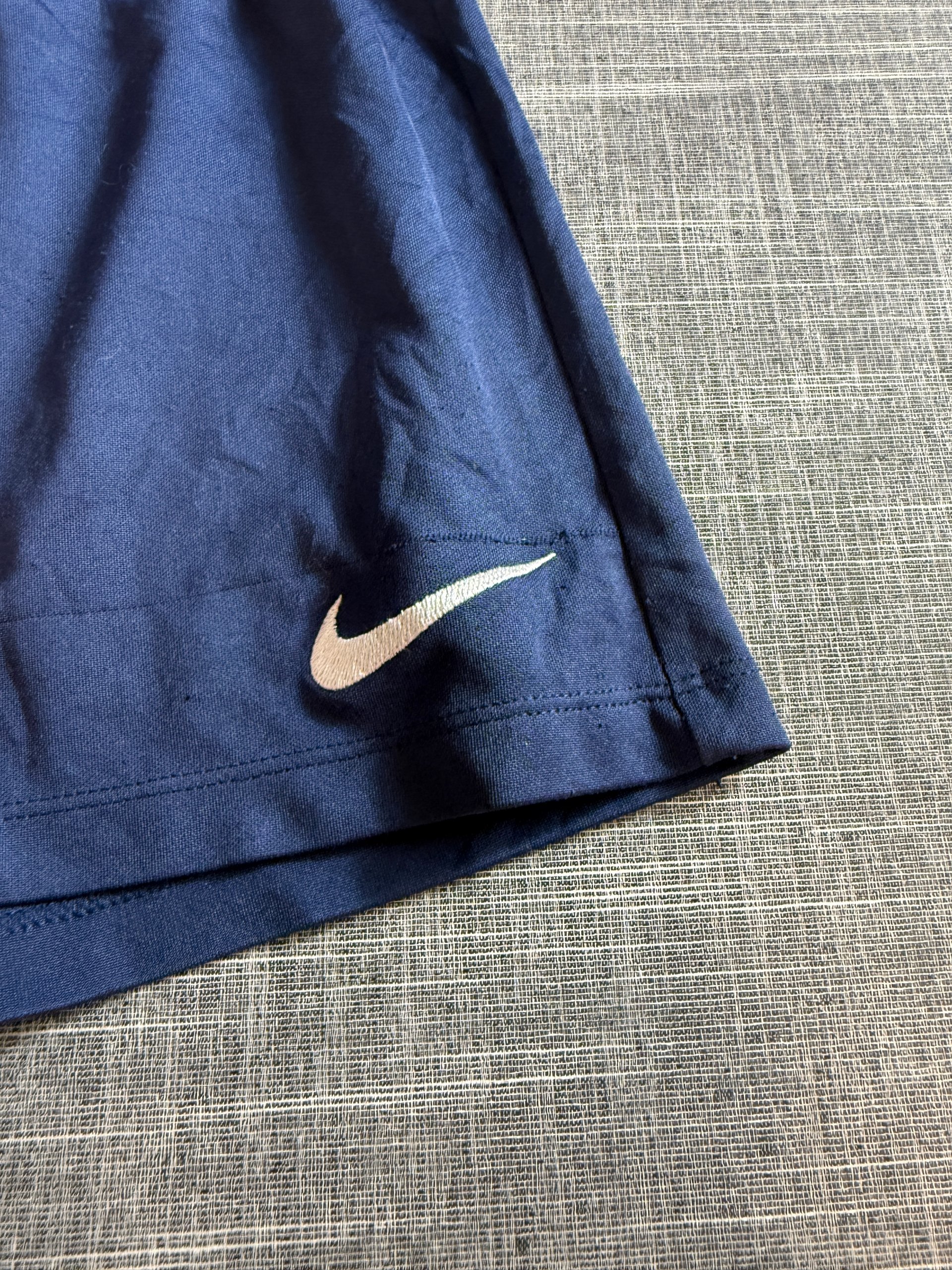 Nike Boy's Dri-FIT Sports Football Coaching Shorts Small Navy Blue image 2
