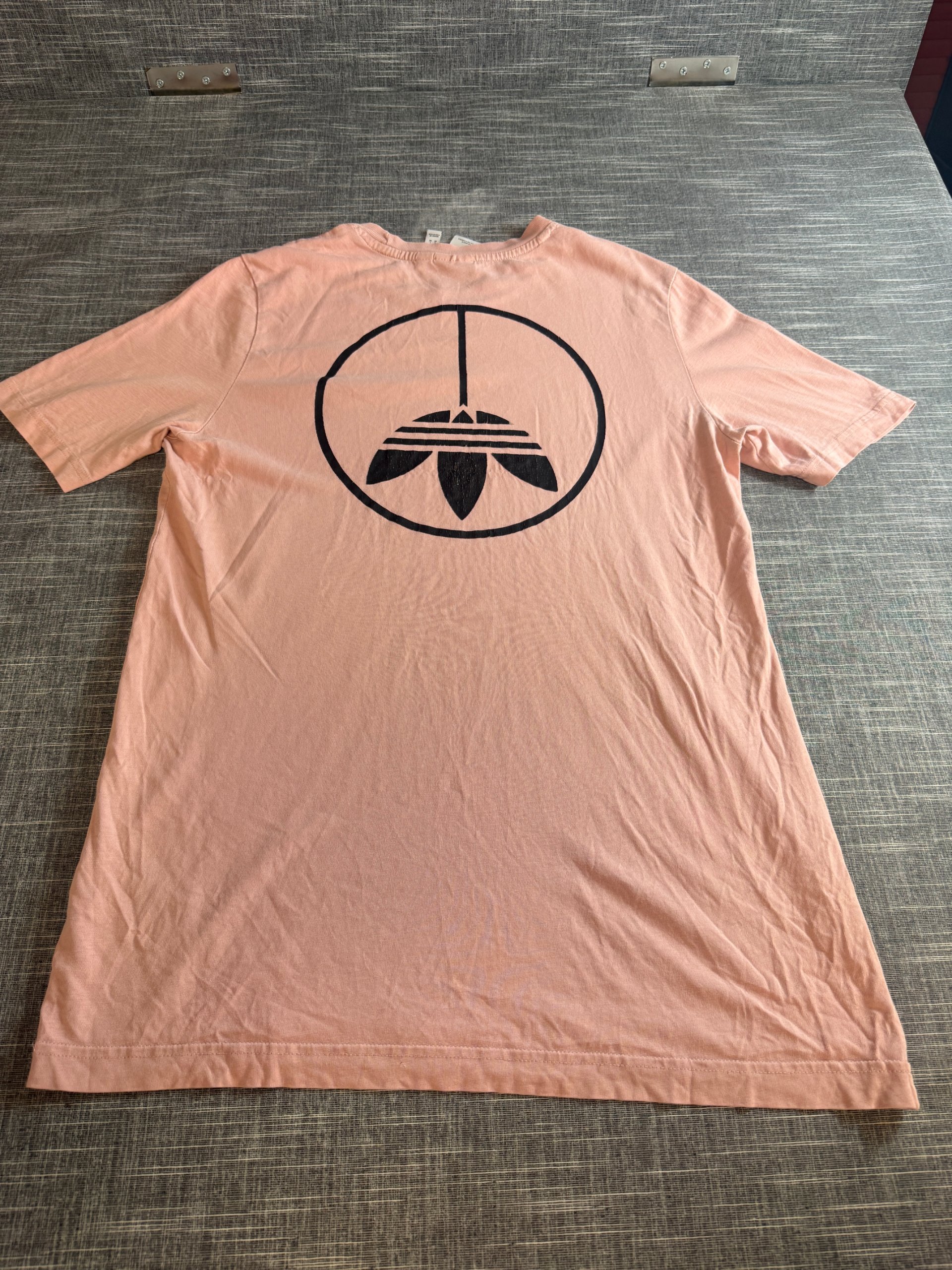Adidas Women’s Pink Cotton T-Shirt Medium Logo Print image 4