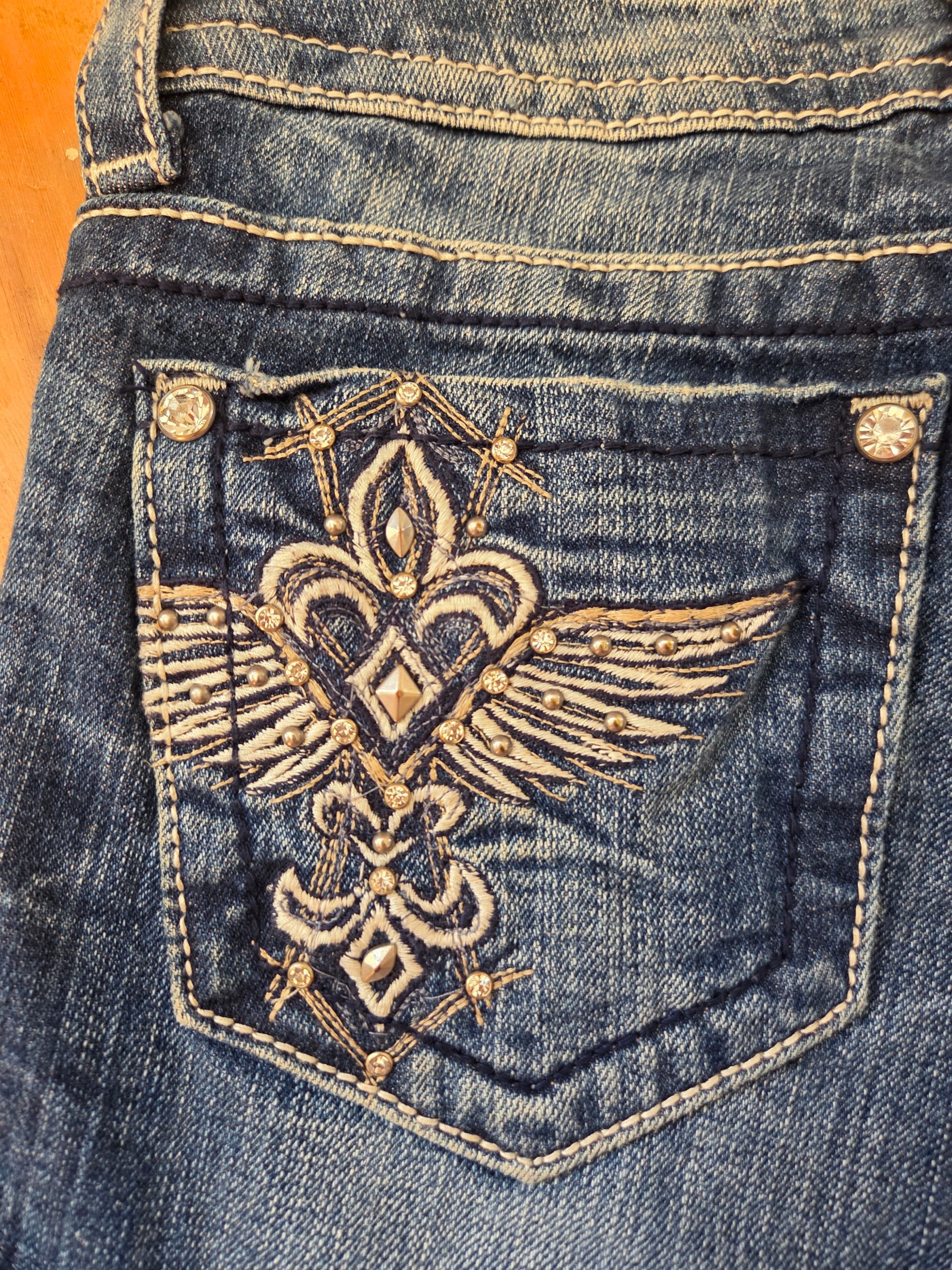 Miss Me Y2K Embellished Wing Pocket Bootcut Jeans Women’s UK 8 McBling Rhinestone image 9