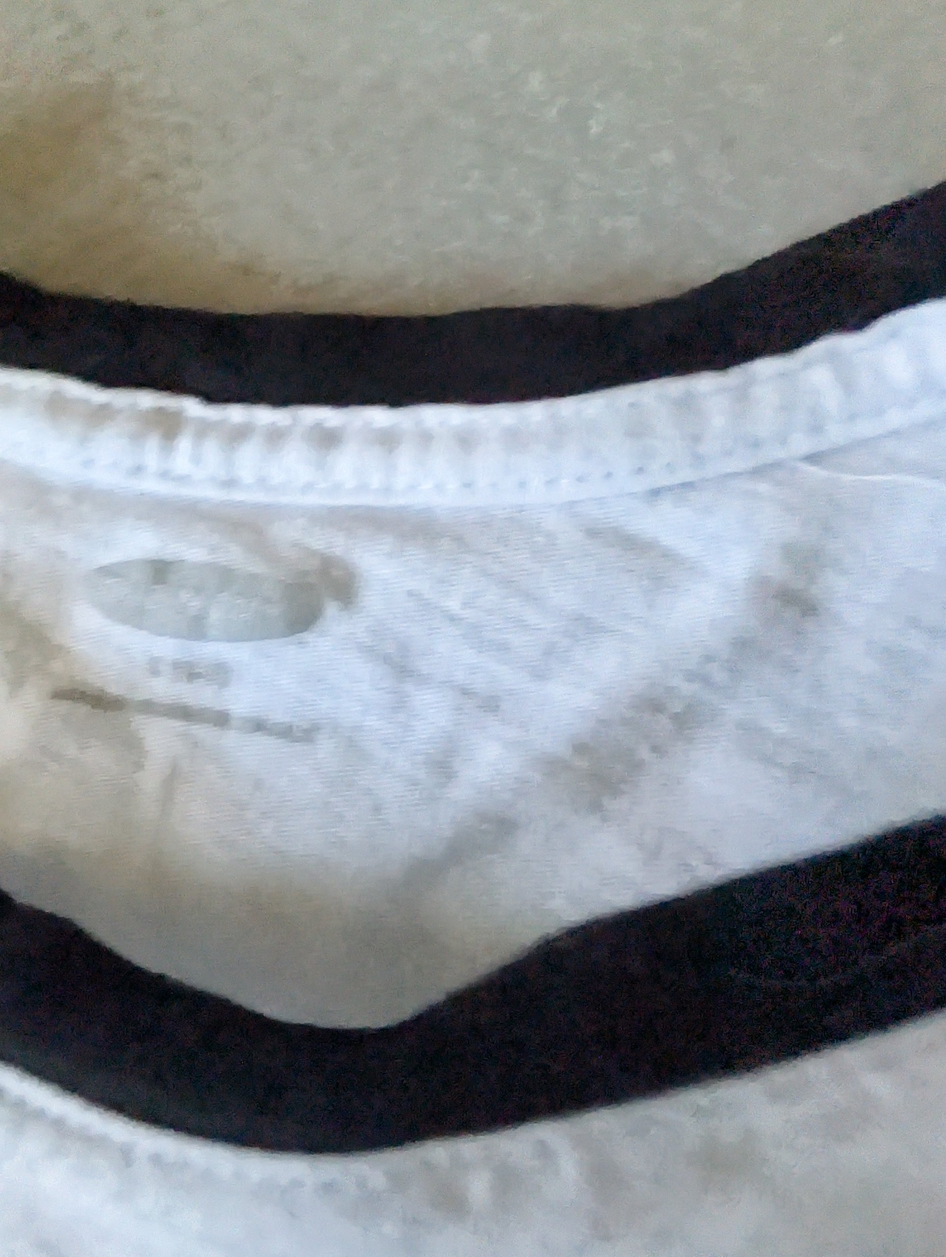 Old Navy White & Black Girls' Graphic T-Shirt Medium image 3