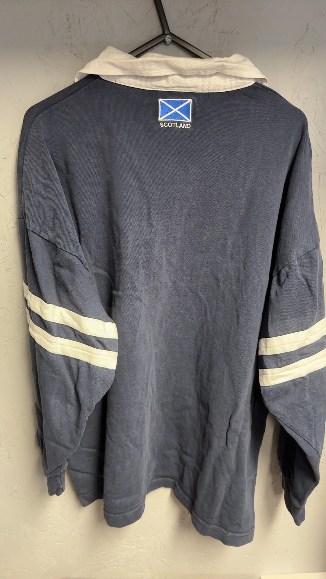 Scotland Navy & White Rugby Shirt Large with Crest & Stripes image 3