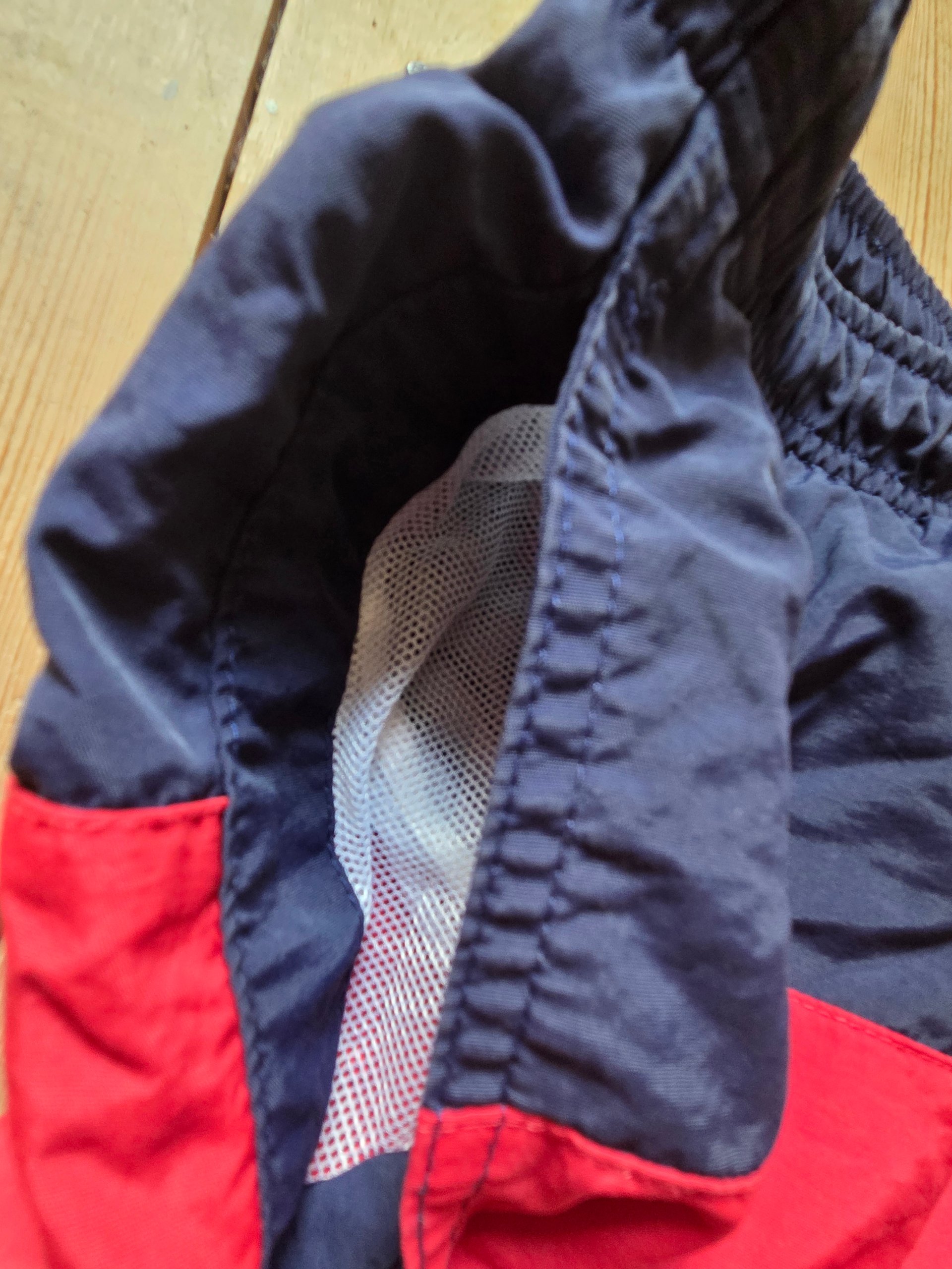 Vintage FILA Boys Swim Shorts Age 12-14 Navy Red White Colour Block Retro image 7