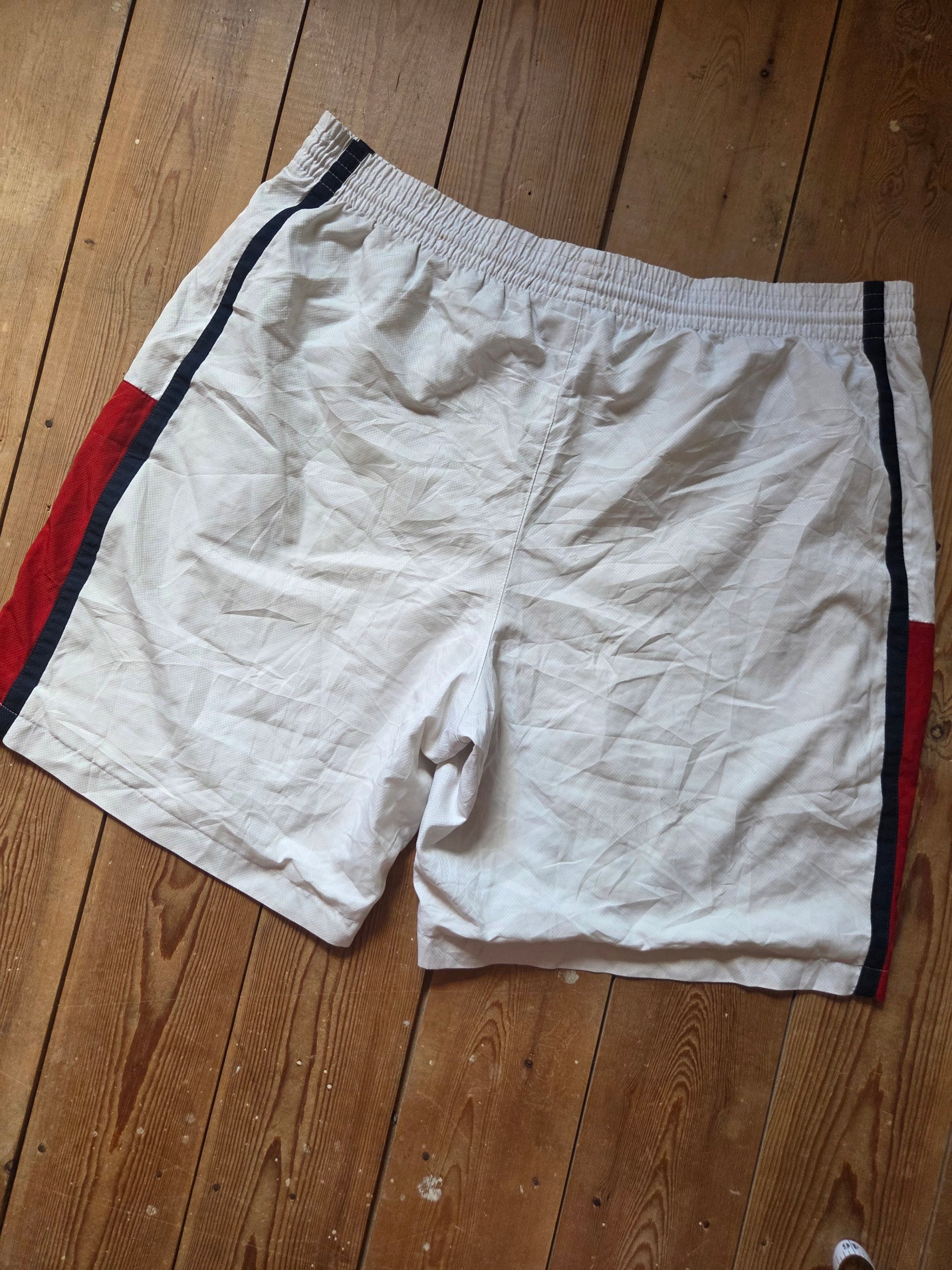 Vintage Lacoste Sport Colour Block Tennis Shorts White Red Navy Men’s Size 5 L image 2