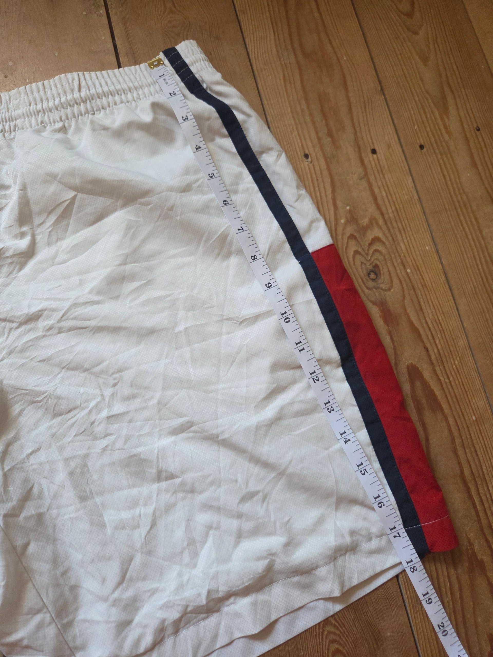 Vintage Lacoste Sport Colour Block Tennis Shorts White Red Navy Men’s Size 5 L image 5