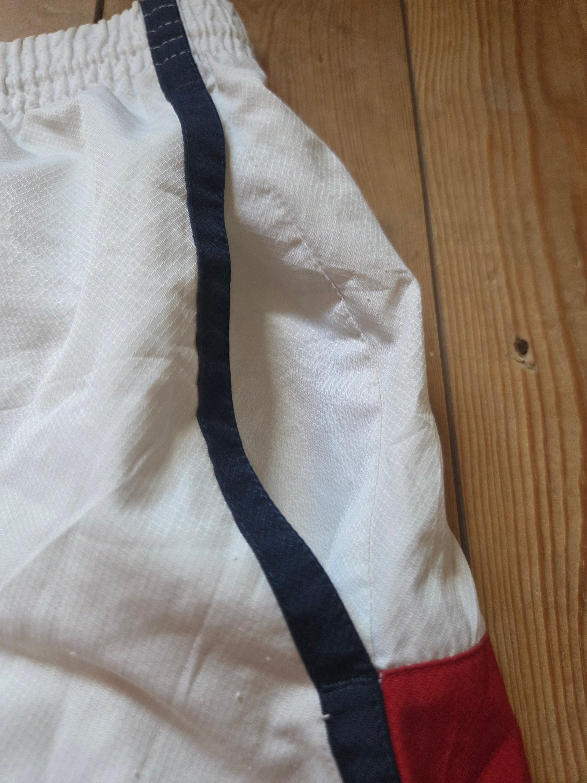 Vintage Lacoste Sport Colour Block Tennis Shorts White Red Navy Men’s Size 5 L image 10