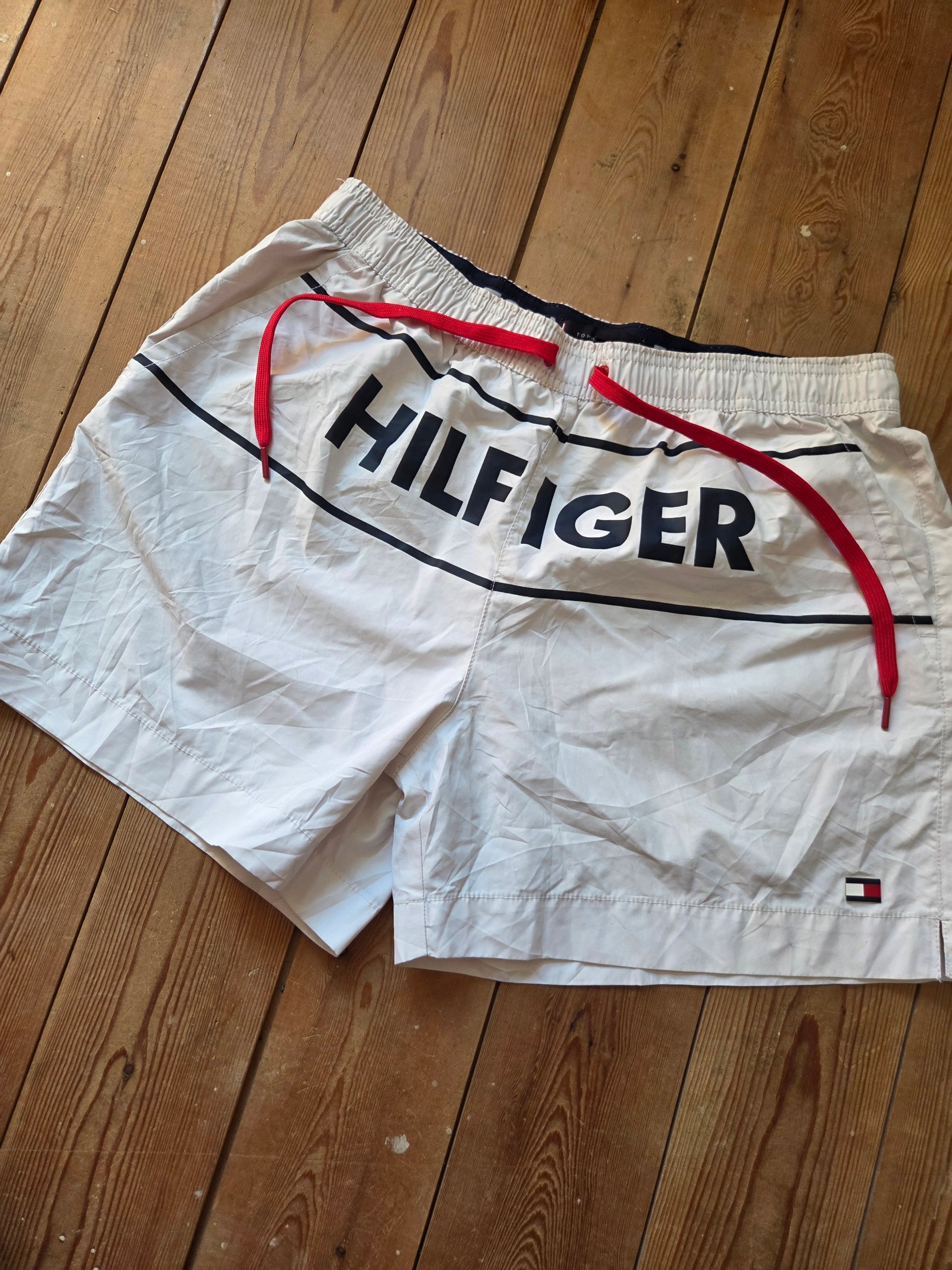 Tommy Hilfiger Men’s White Logo Swim Shorts Navy Red Drawstring Size M