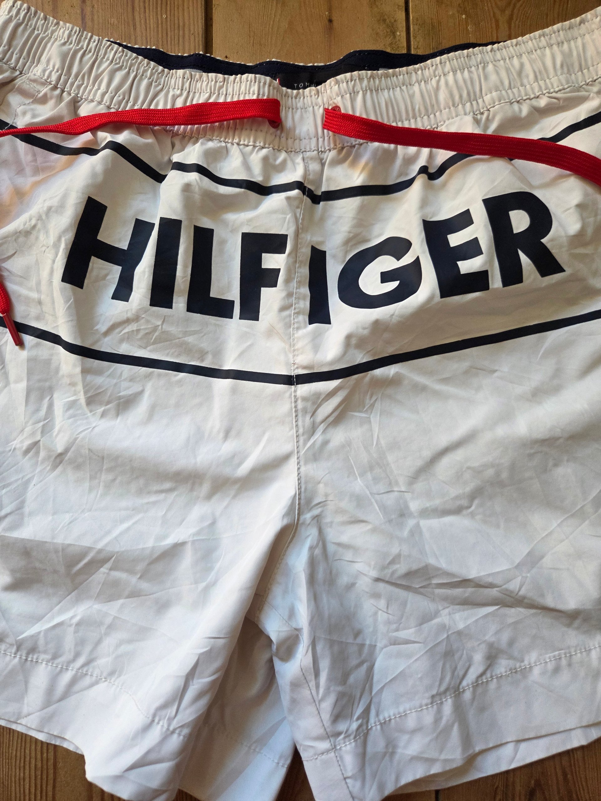 Tommy Hilfiger Men’s White Logo Swim Shorts Navy Red Drawstring Size M image 4