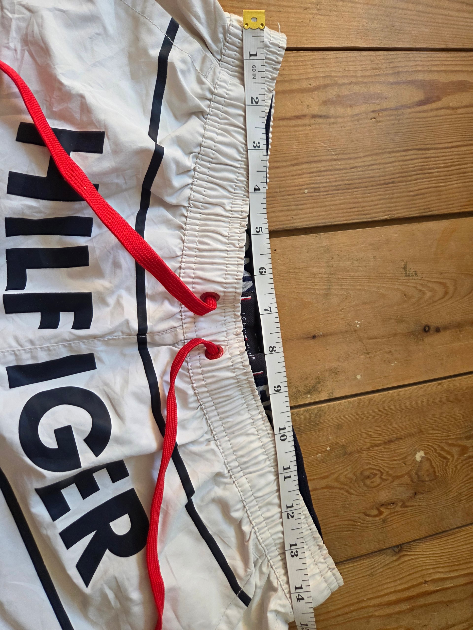 Tommy Hilfiger Men’s White Logo Swim Shorts Navy Red Drawstring Size M image 5