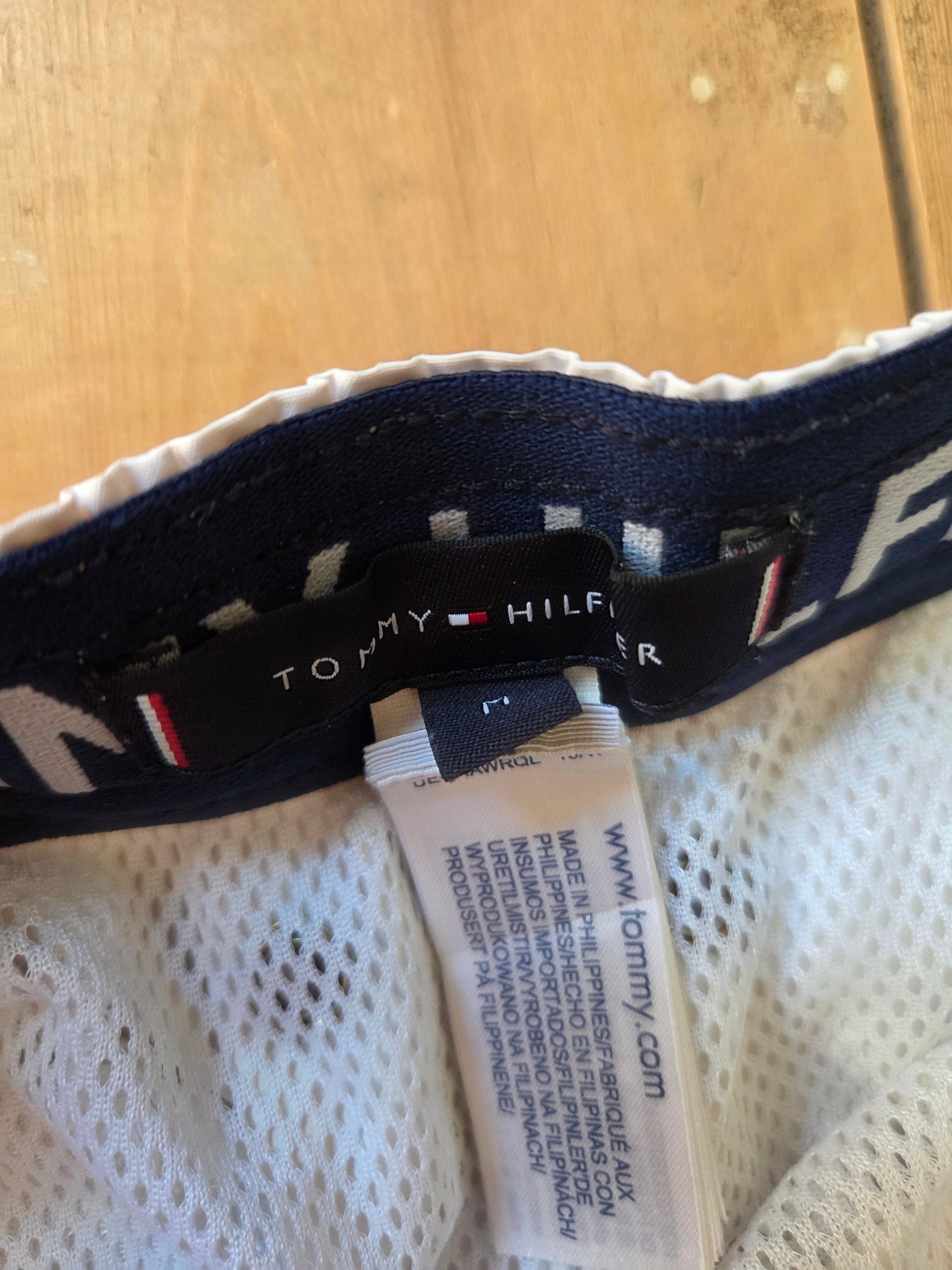 Tommy Hilfiger Men’s White Logo Swim Shorts Navy Red Drawstring Size M image 7