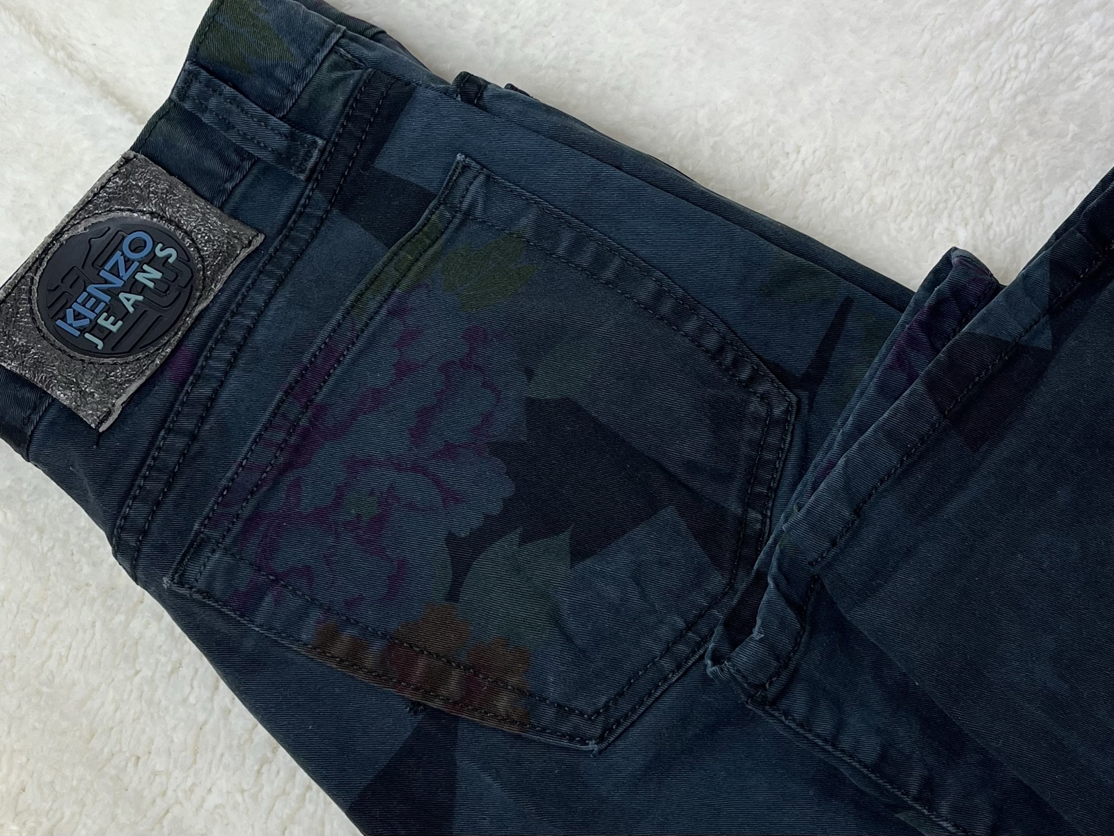 Kenzo high waisted jeans straight leg allover print image 10