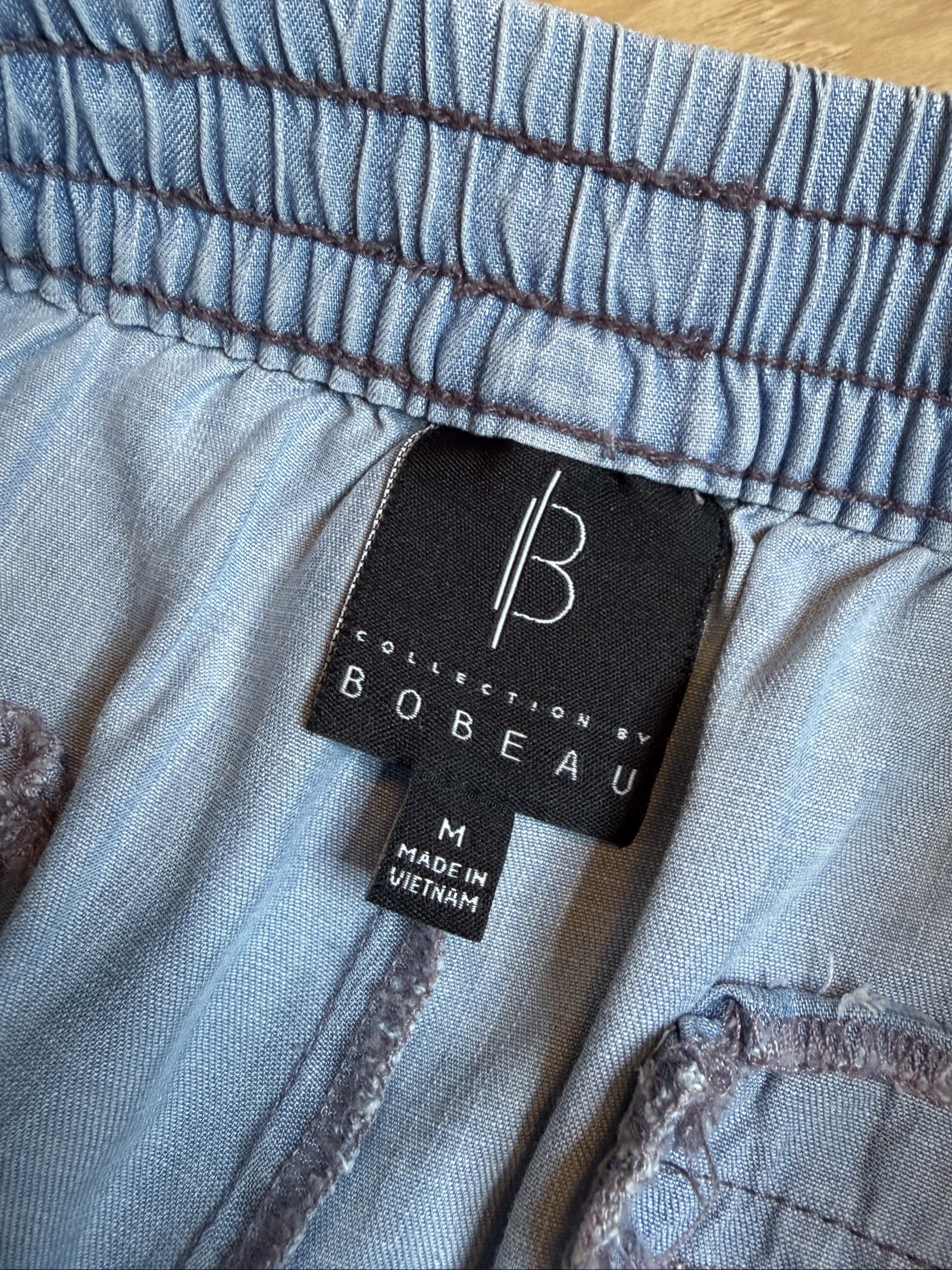 Bobeau Light Blue Tencel Relaxed Shorts Medium image 2