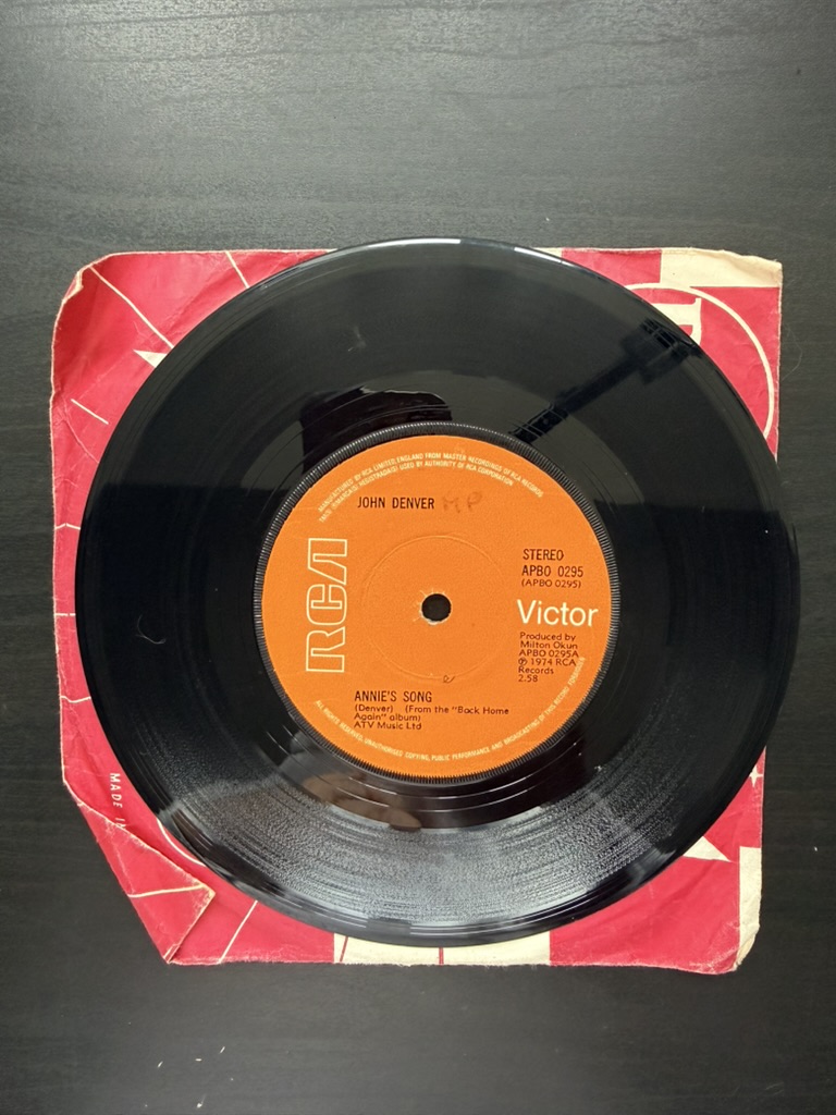 John Denver RCA Victor Vinyl Singles Annie's Song & Cool An' Green An' Shady