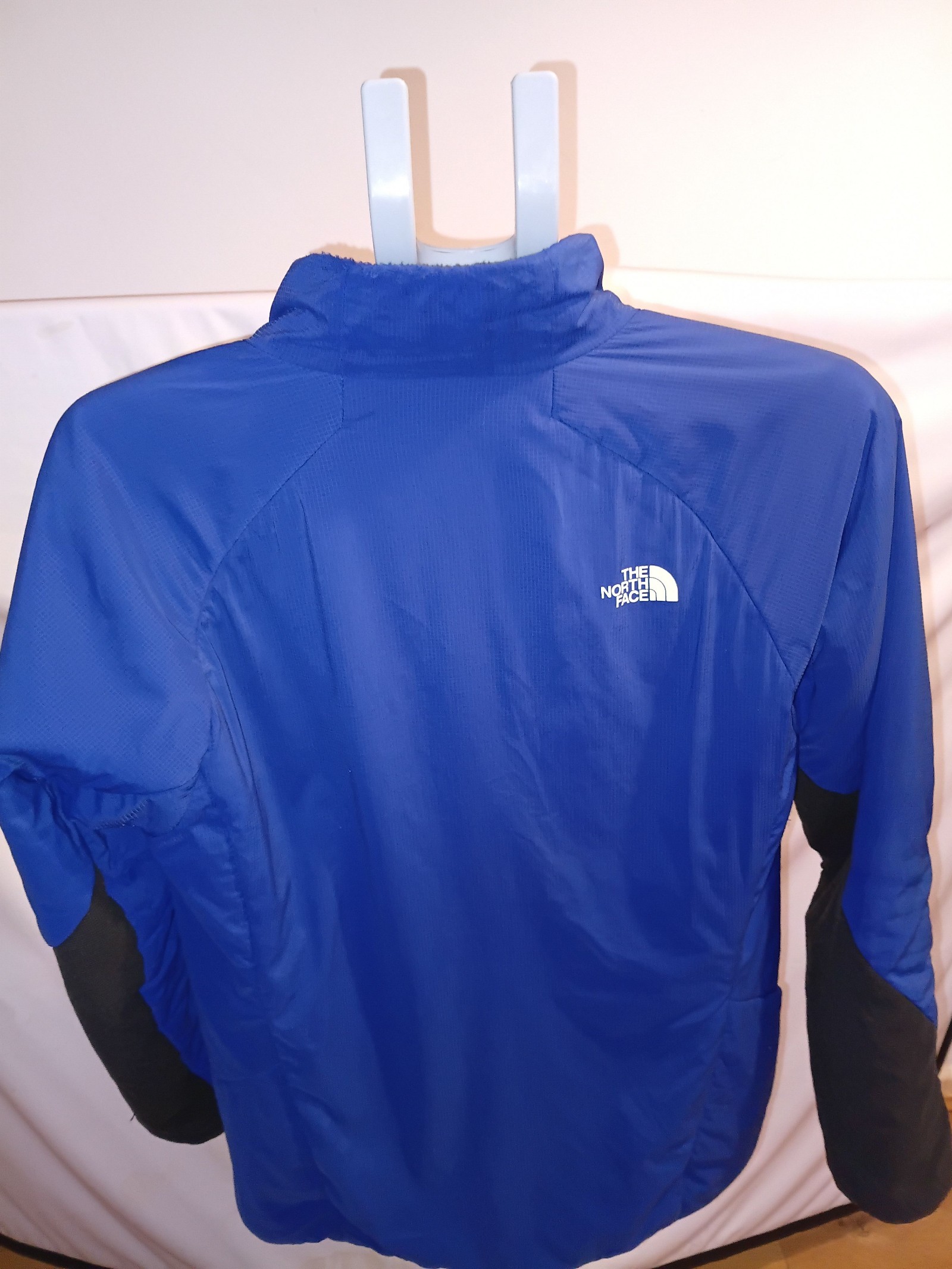 The North Face Blue Ventrix Insulated Jacket Medium image 7
