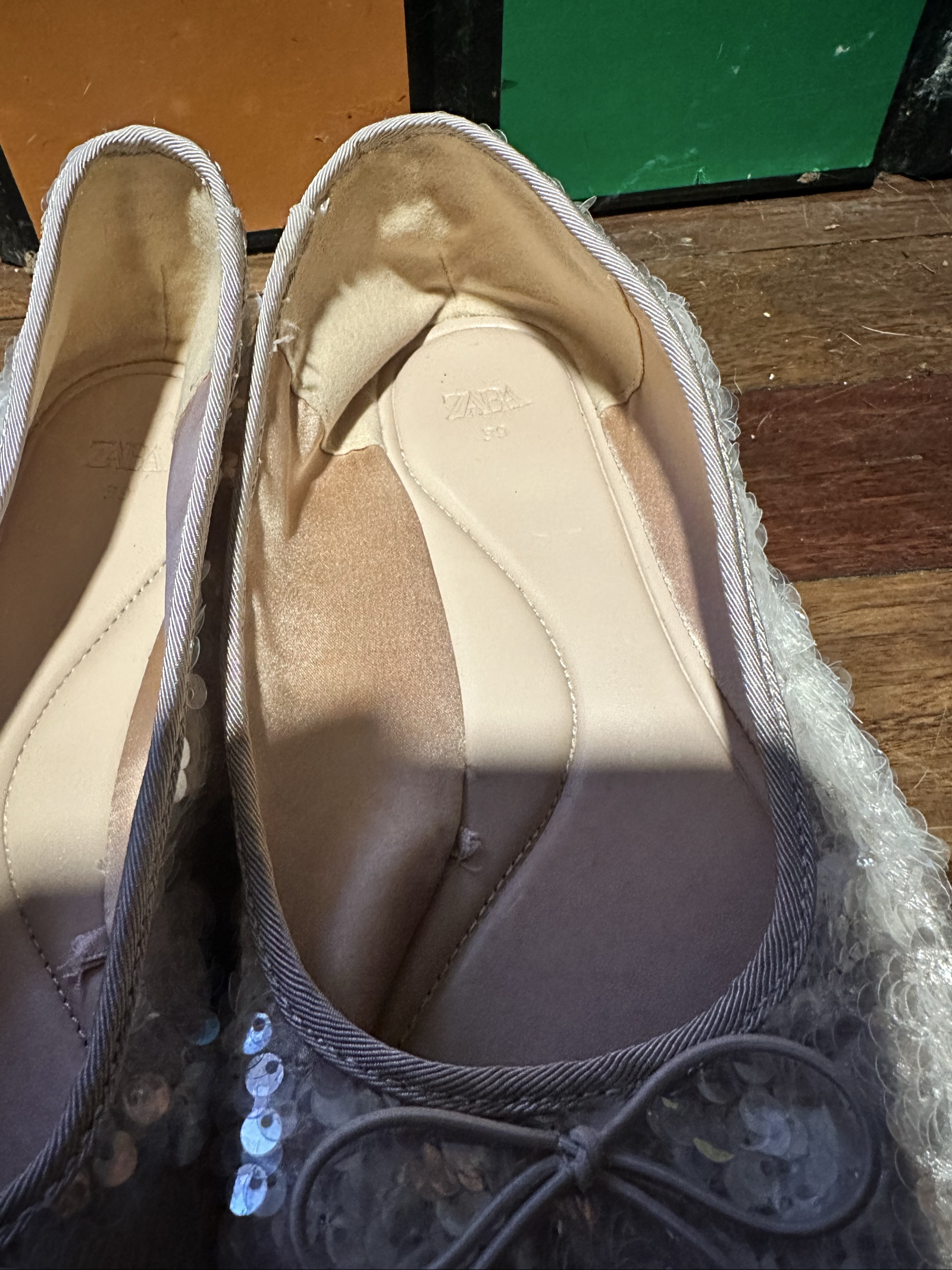 Zara Women's Beige Sequin Ballerina Flats Size 39 image 2