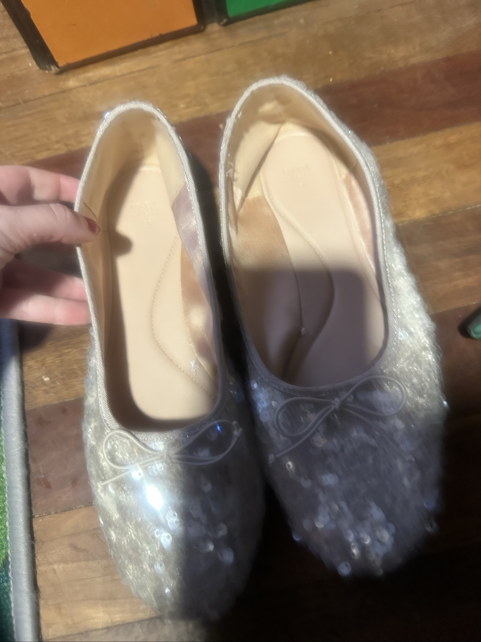 Zara Women's Beige Sequin Ballerina Flats Size 39 image 4