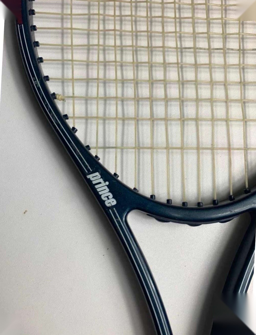Prince Raquette de Tennis Bleu Marine - Cordage d'origine image 2