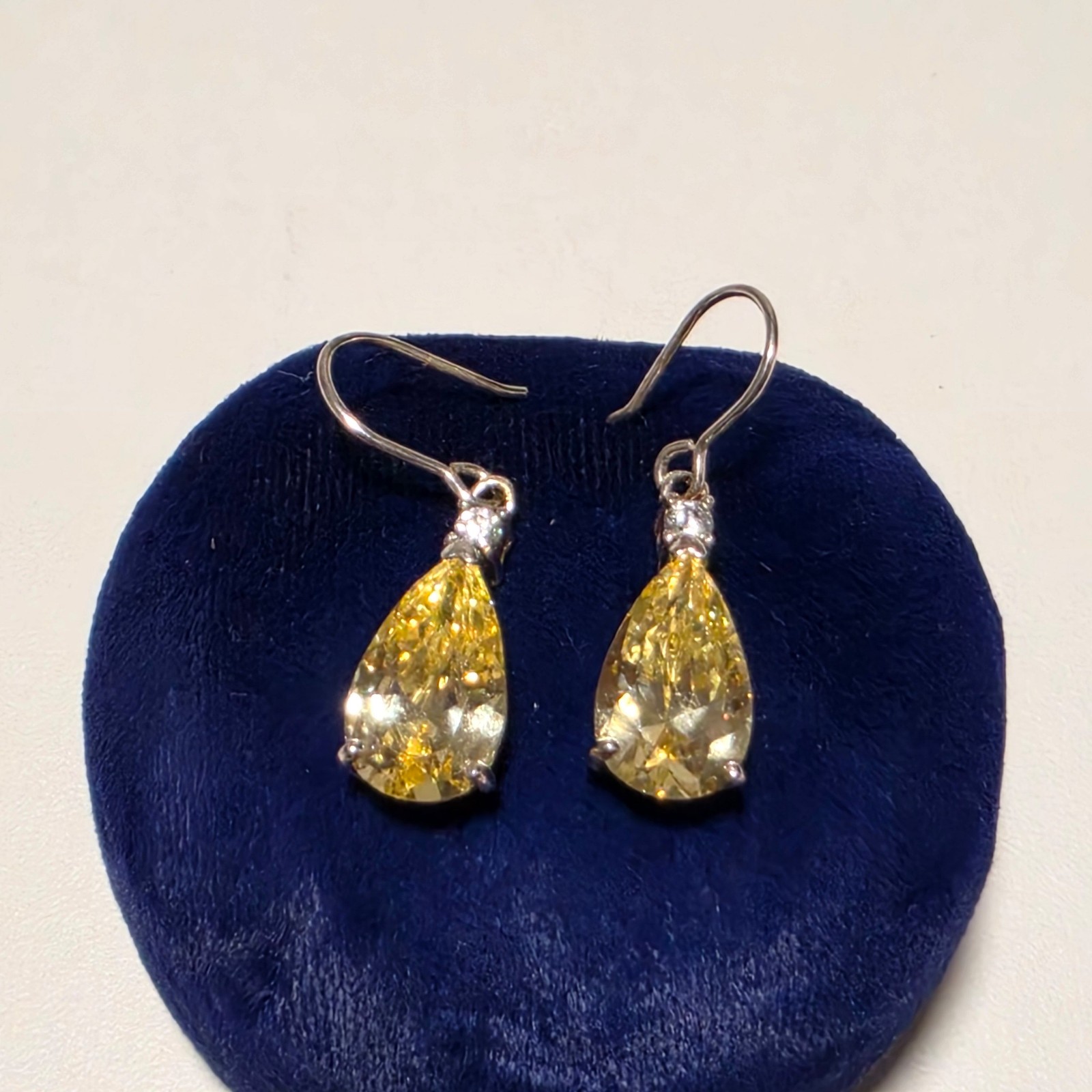 925 Yellow Crystal Drop Earrings Silver Hook.b5