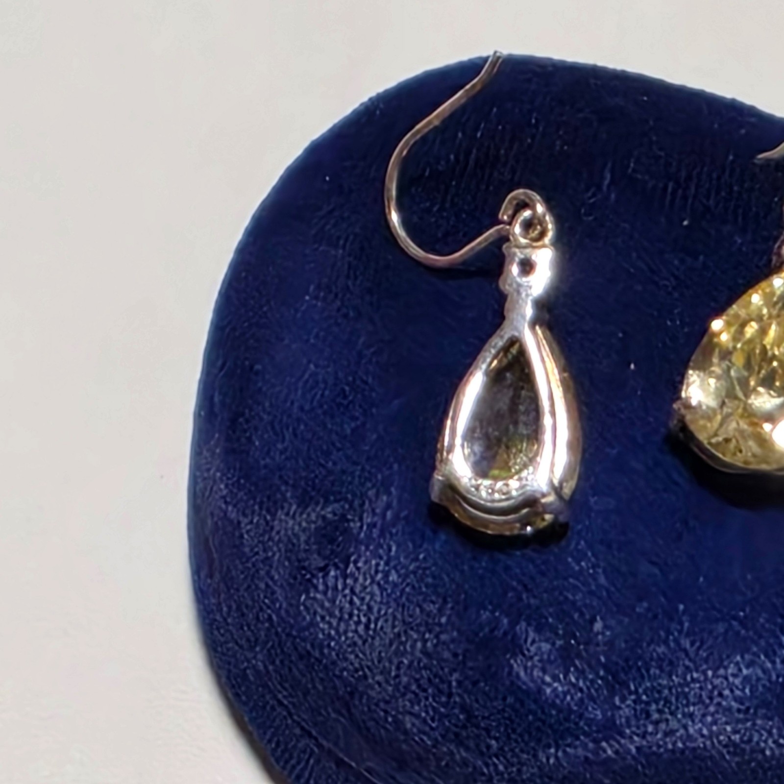 925 Yellow Crystal Drop Earrings Silver Hook.b5 image 3