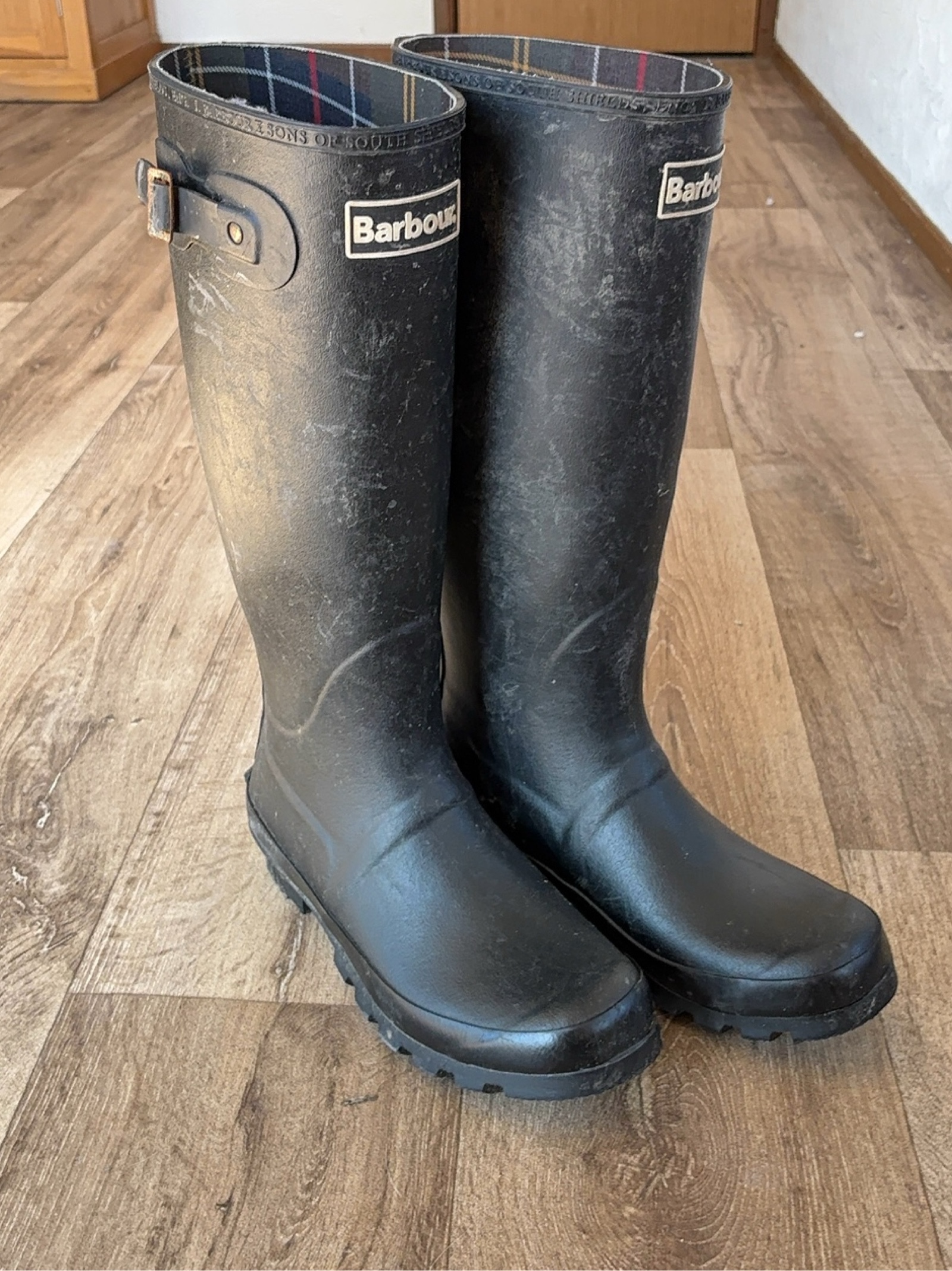 Barbour Black Rubber Wellington Boots UK 7 image 3