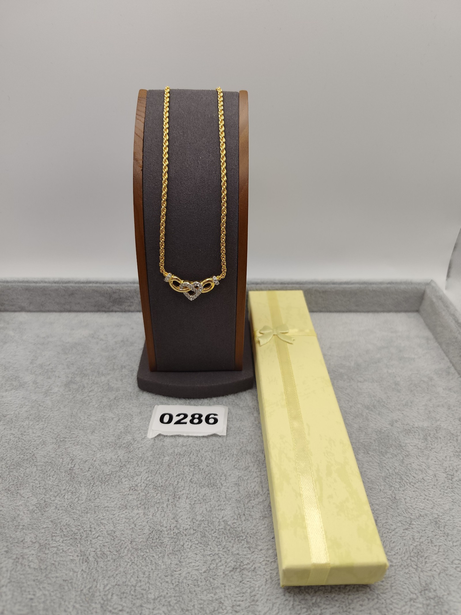 Courrèges Unisex Gold Tone & Crystal Heart Necklace Other