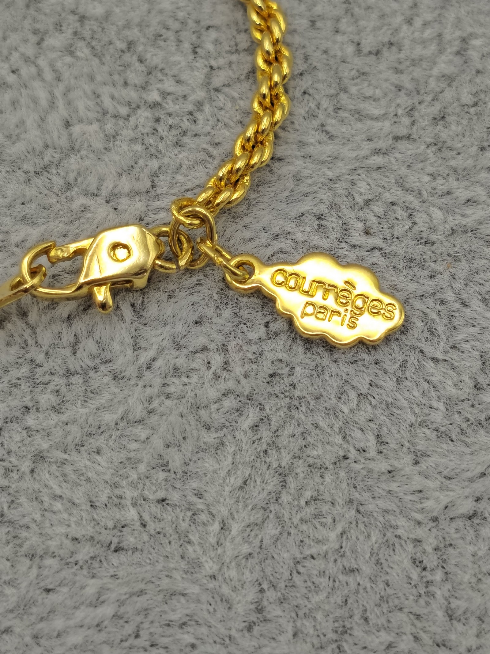Courrèges Unisex Gold Tone & Crystal Heart Necklace Other image 7