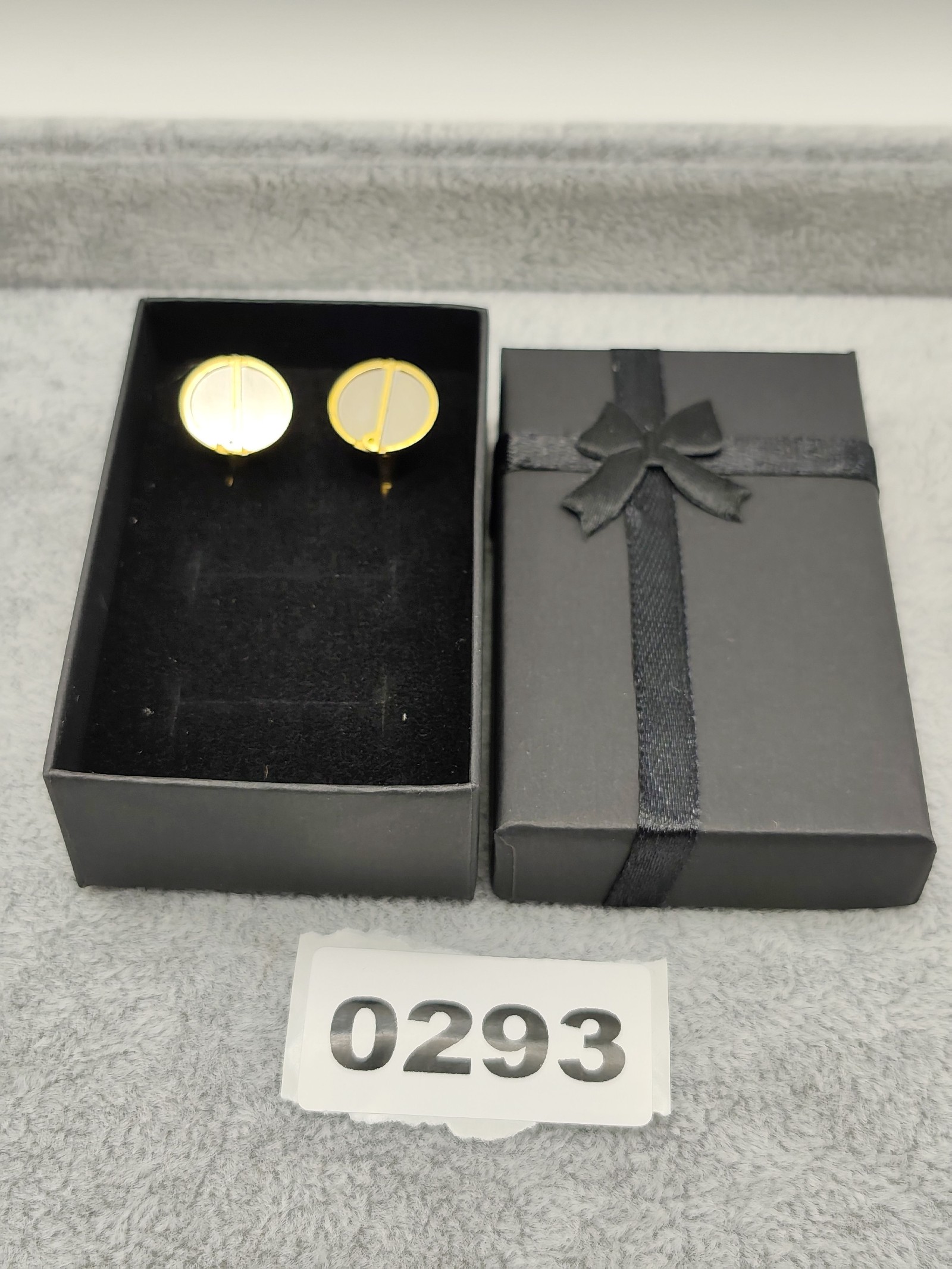 Dunhill Classic Gold Tone Round Cufflinks with Dunhill Detailing
