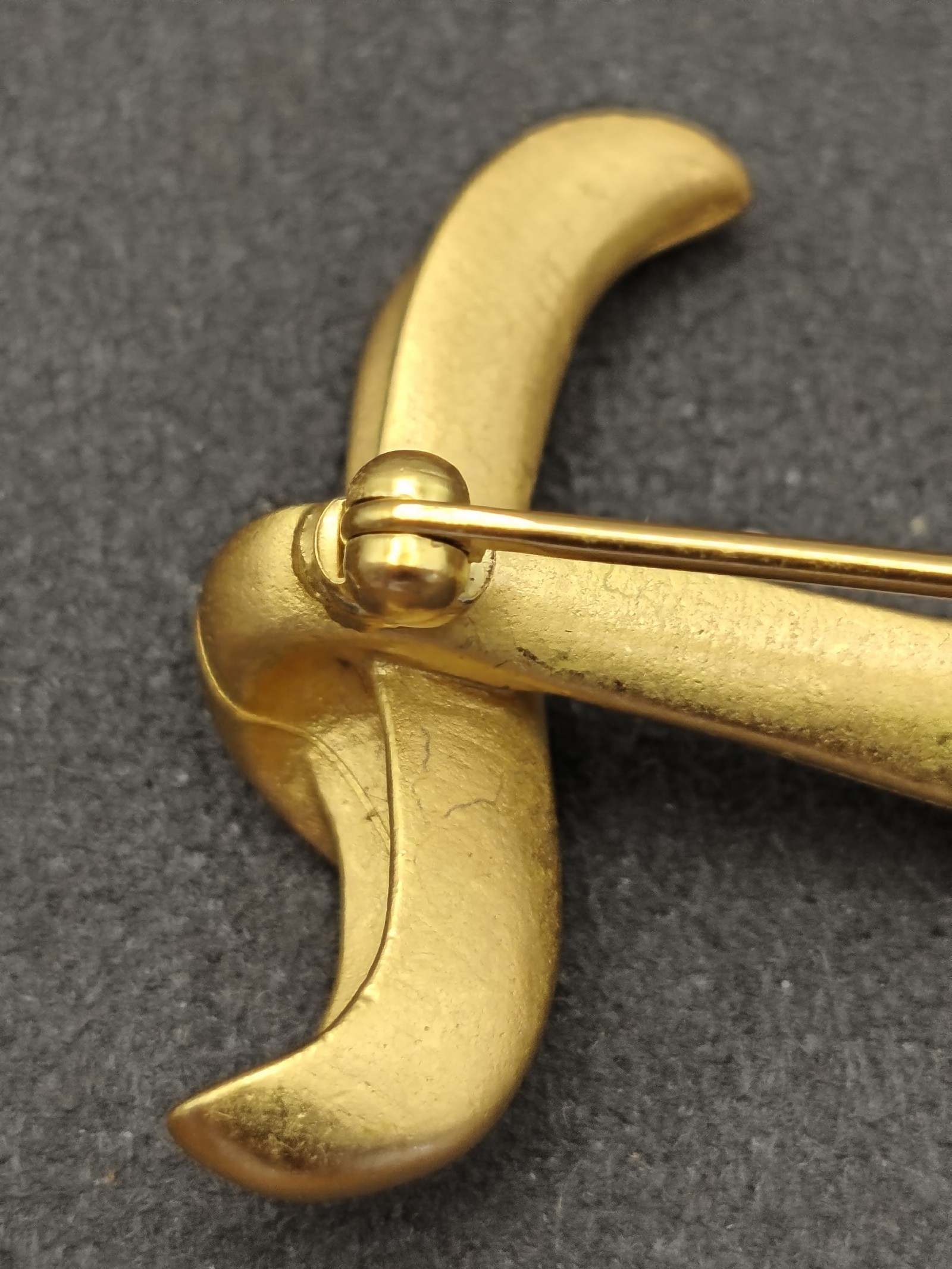 Gold Tone Women L Initial Brooch Pin ©AK Mark image 6