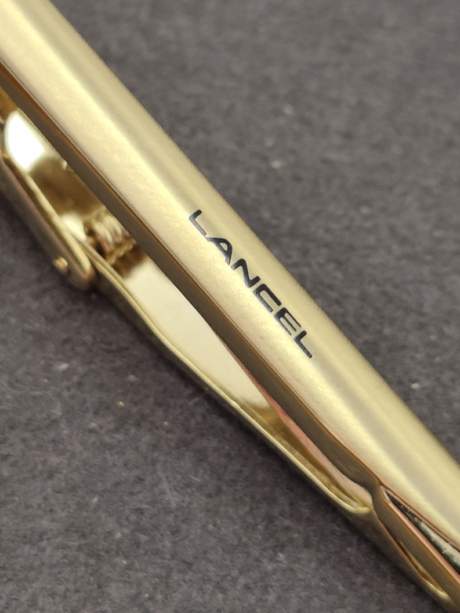 Lancel Gold Tone Men's Tie Clip with Case Other image 6