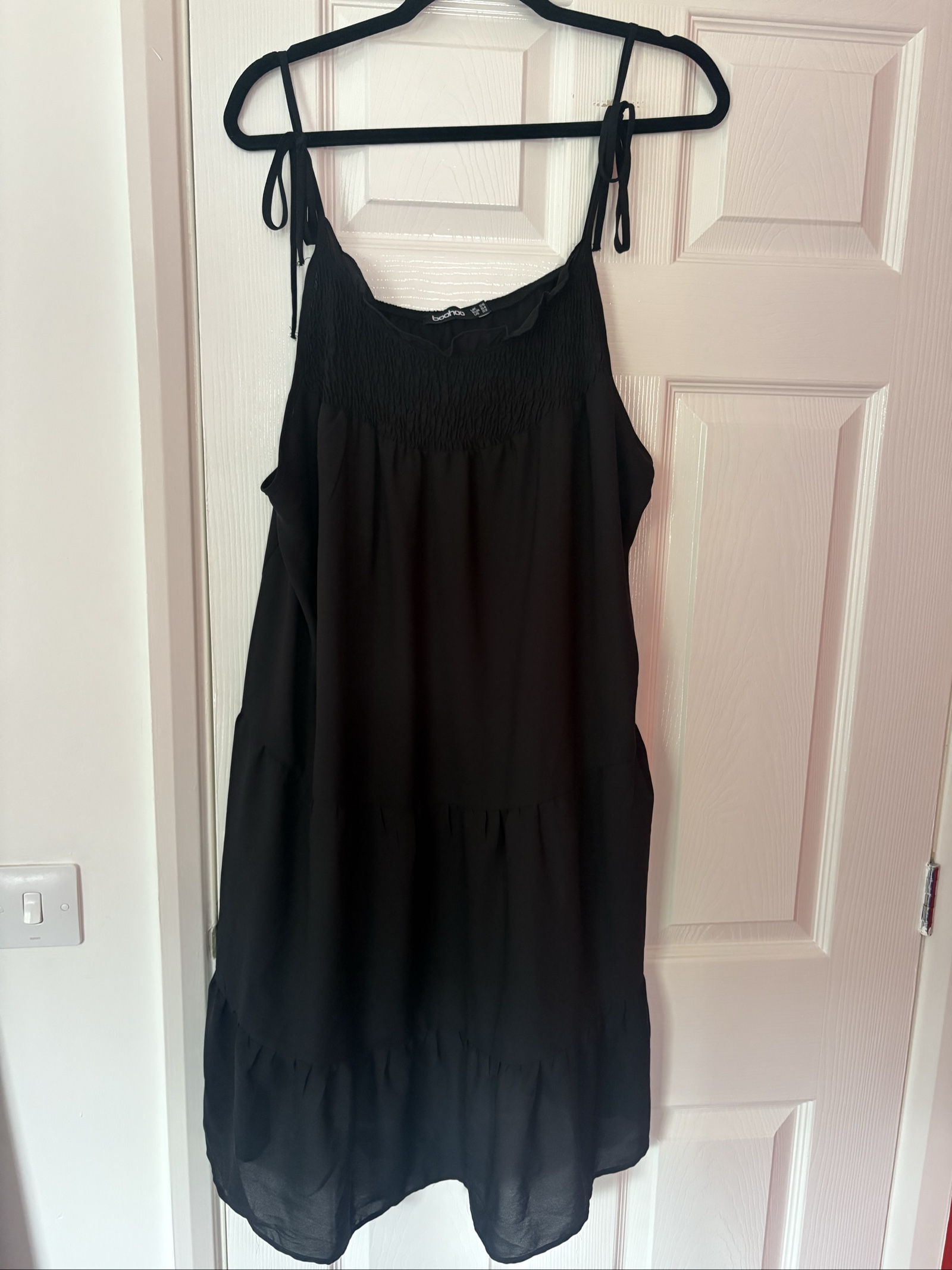 Boohoo Black Plus Size 26 Tiered Strappy Dress