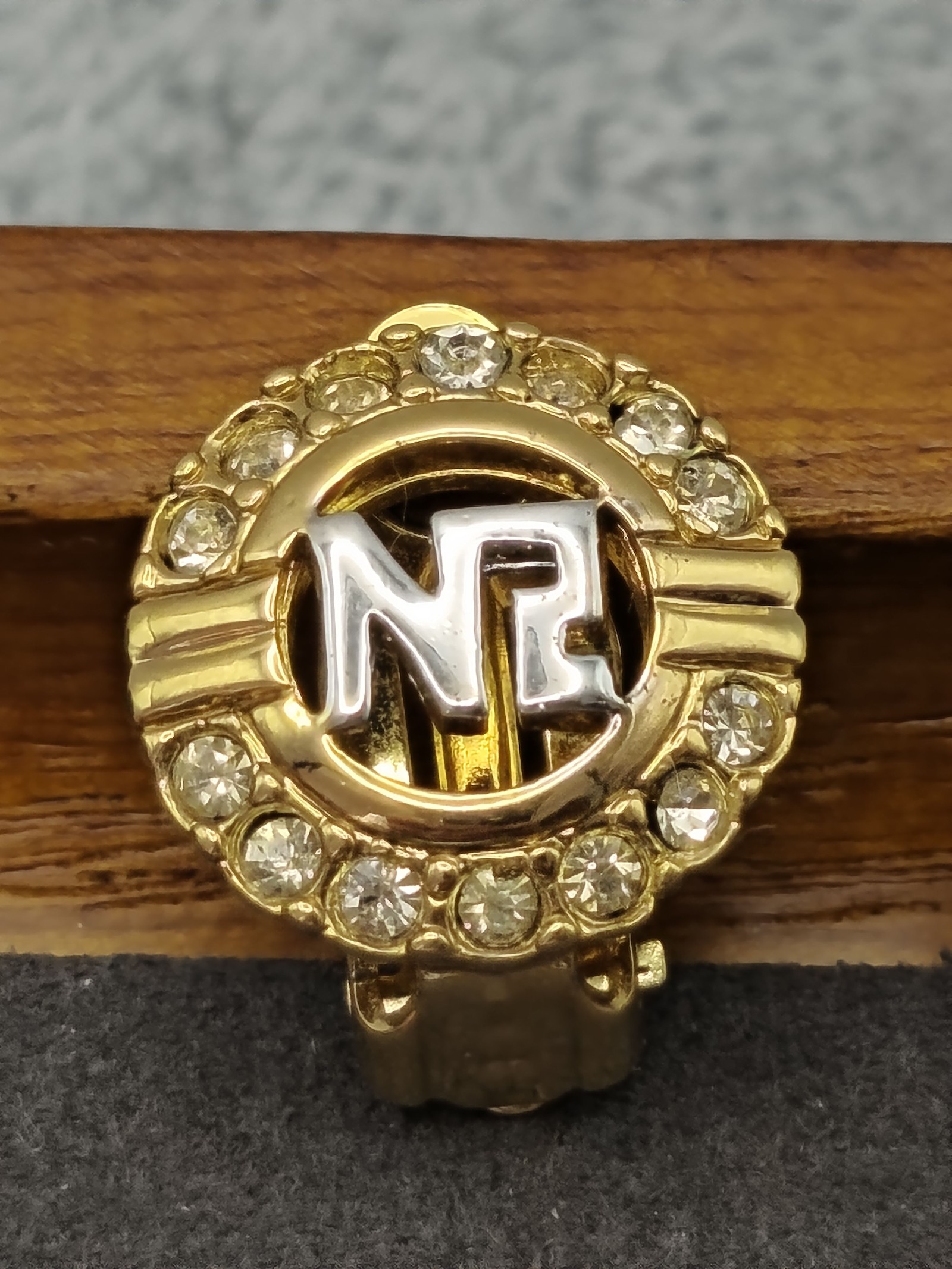 Nina Ricci Gold Tone Logo Crystal Clip-On Earrings image 10