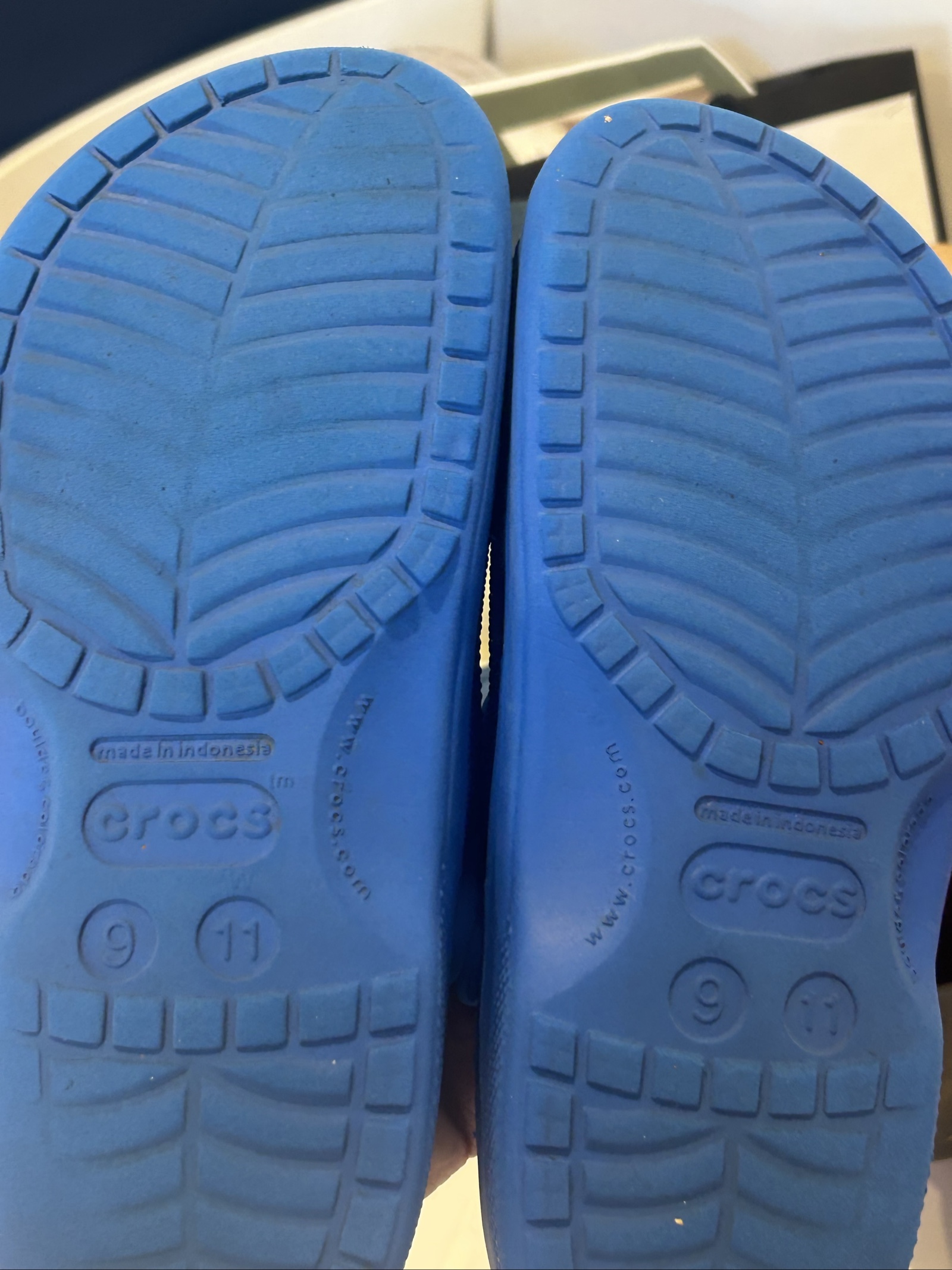 Crocs Blue Unisex Classic Clog UK 9 image 3
