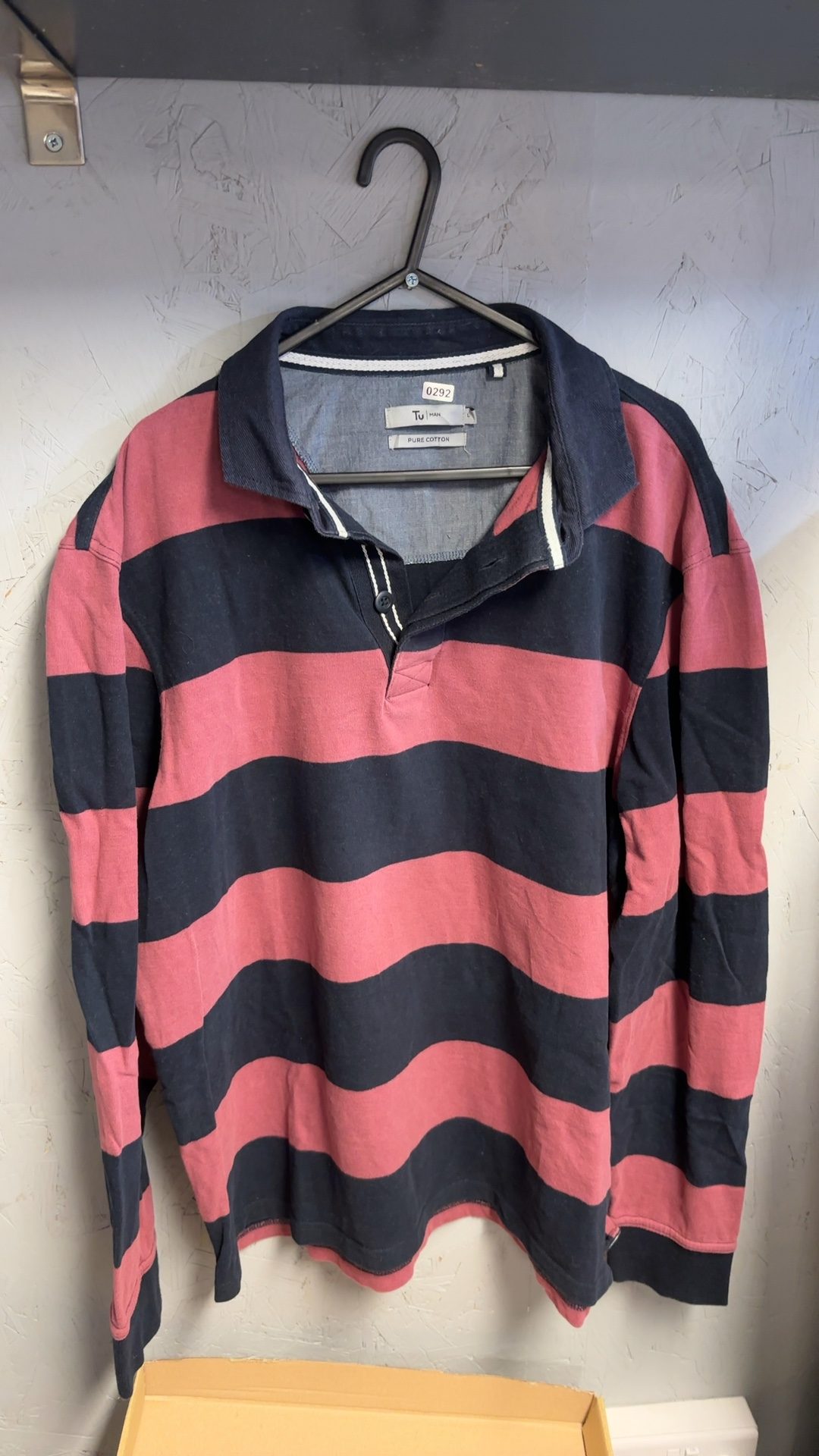 Tu Men's Red & Black Striped Rugby Sweatshirt Large 100% Cotton good condition