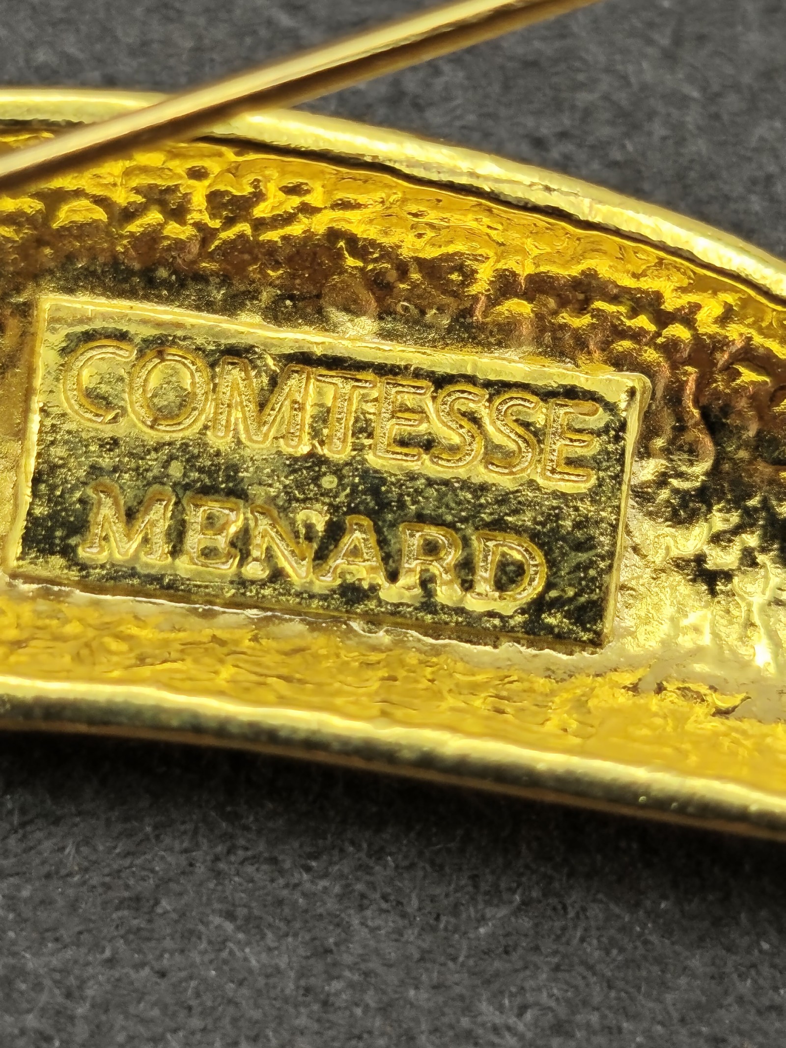 Comtesse Menard Gold Tone Spiral Brooch Pin Women's Stylish Accessory Other image 7
