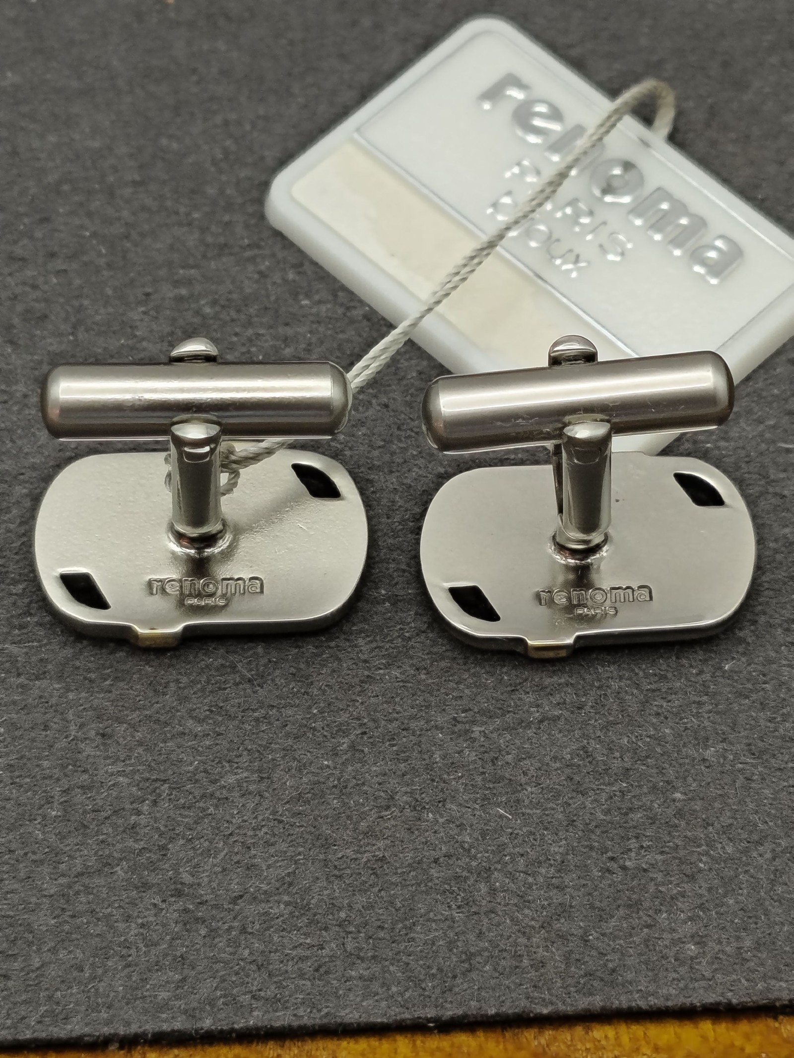 Renoma Men Silver & Gold Cufflinks & Tie Clip Set image 7