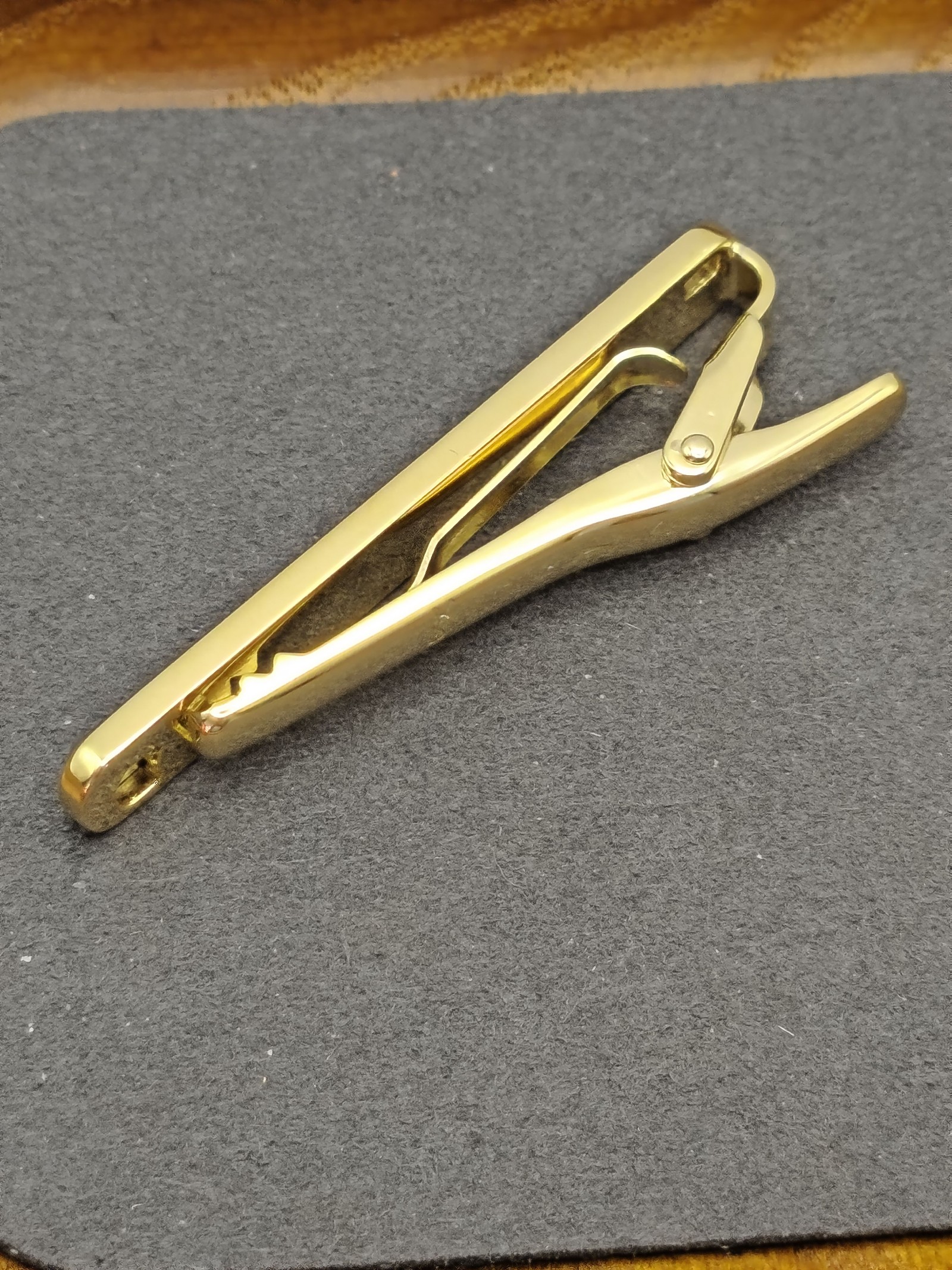 Yves Saint Laurent Gold & silver tone Tie Clip Men's Luxury Accessory image 10