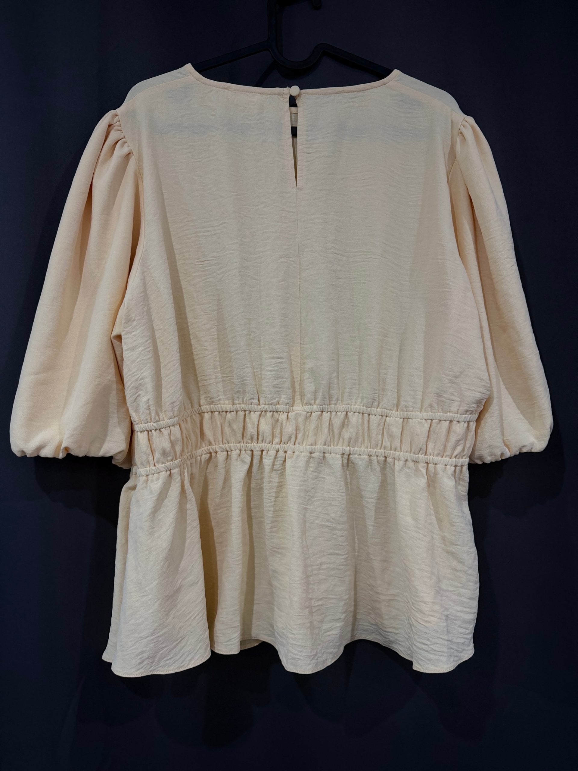 simply be. Women's Beige Puff Sleeve Peplum Blouse UK 18
