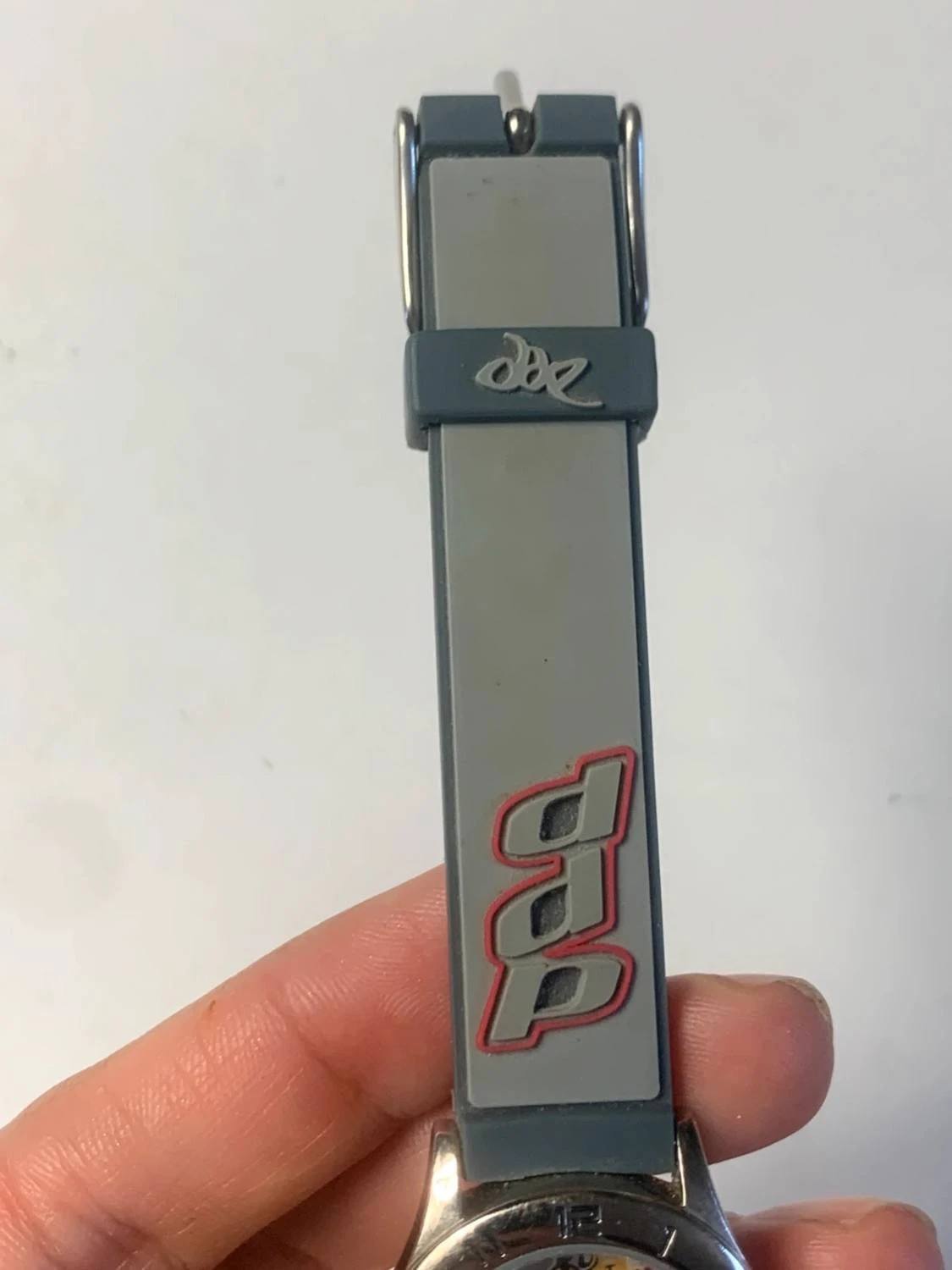 DDP Montre Quartz Grise & Multi Cadran Personnage Hip-Hop Réf. 30712 image 3