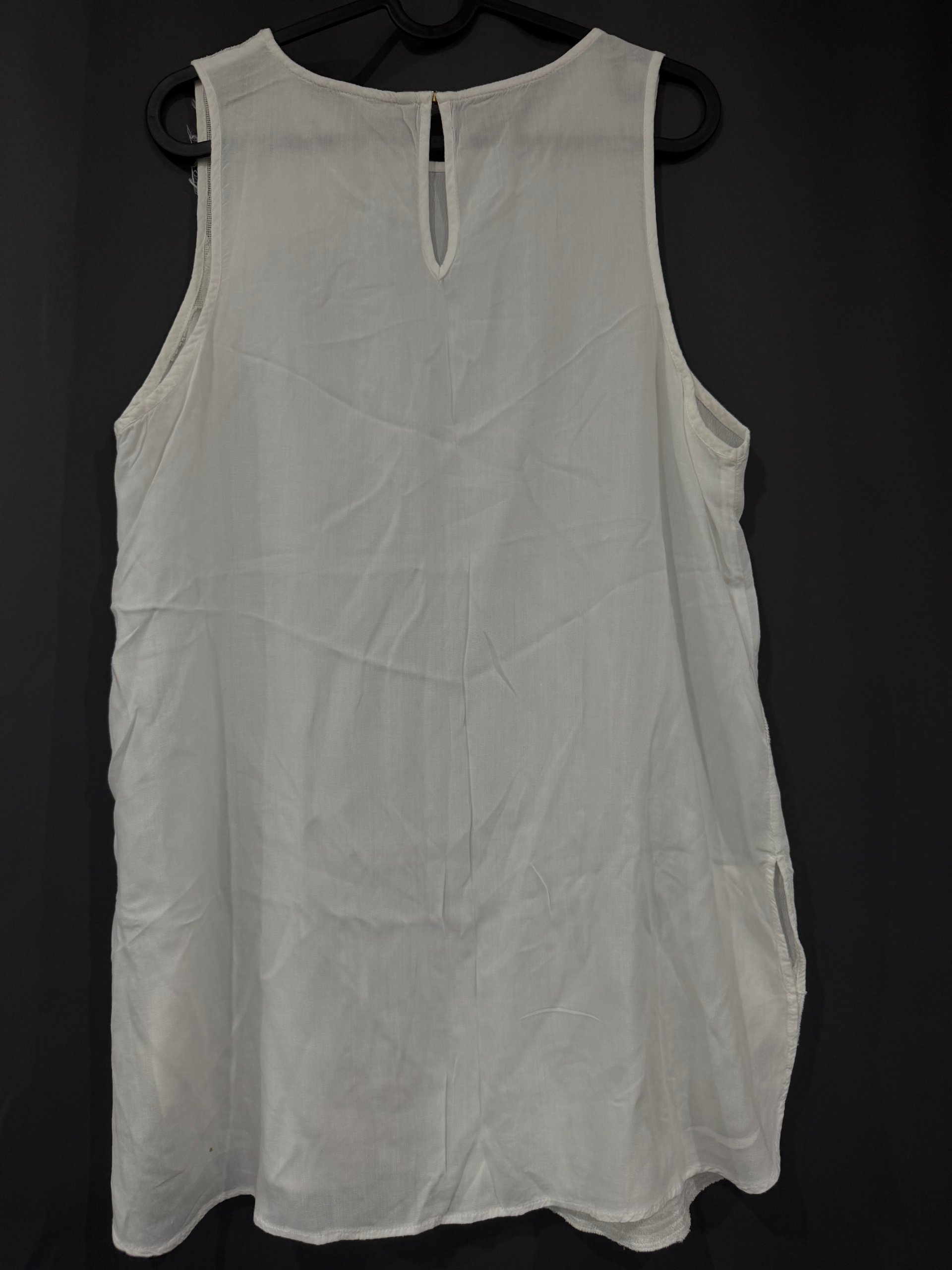 River Island Women's White Sleeveless Embroidered Blouse UK 14 image 4
