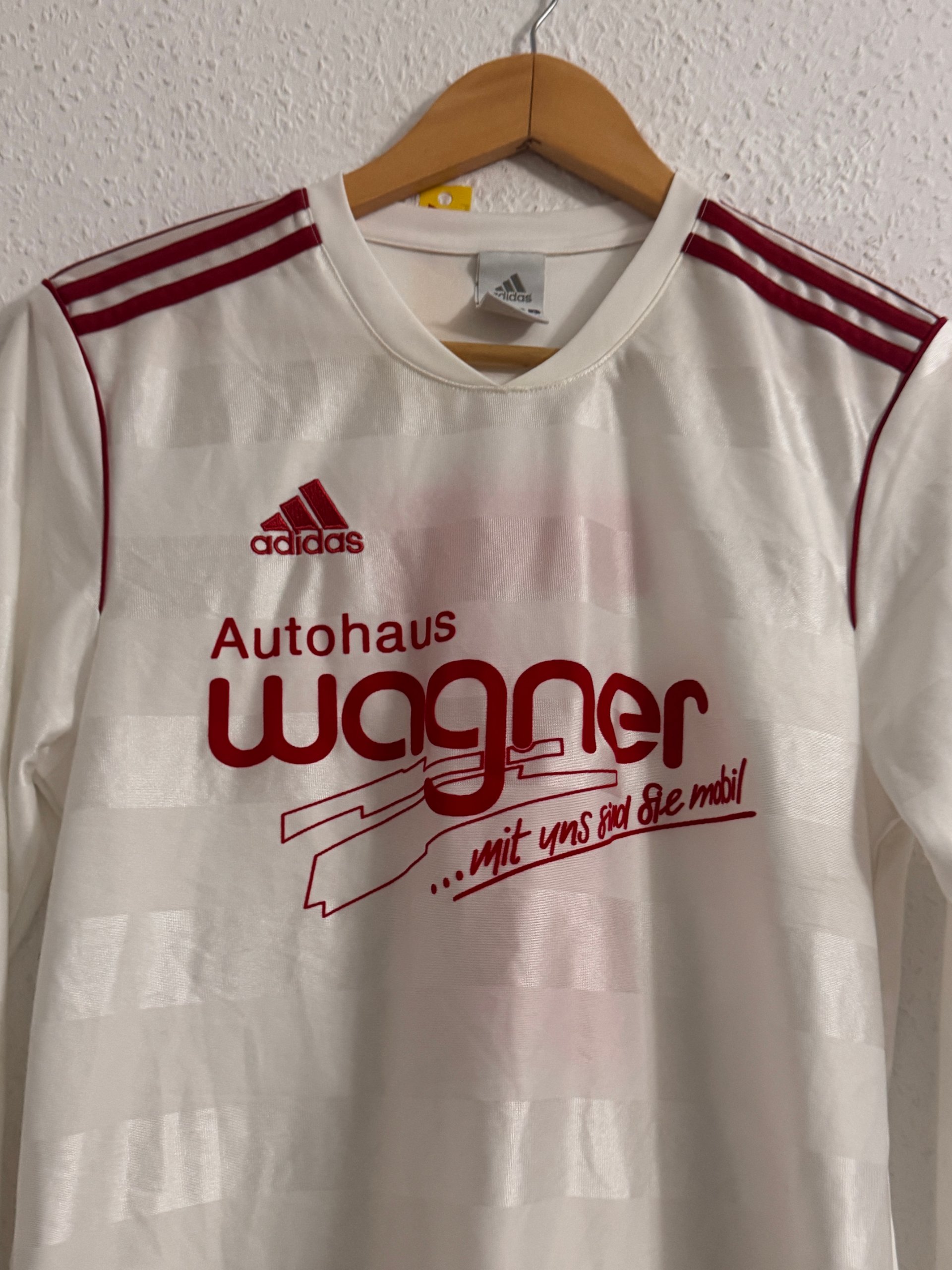 Adidas White & Red Long Sleeve Football Shirt Small - 3120 image 3