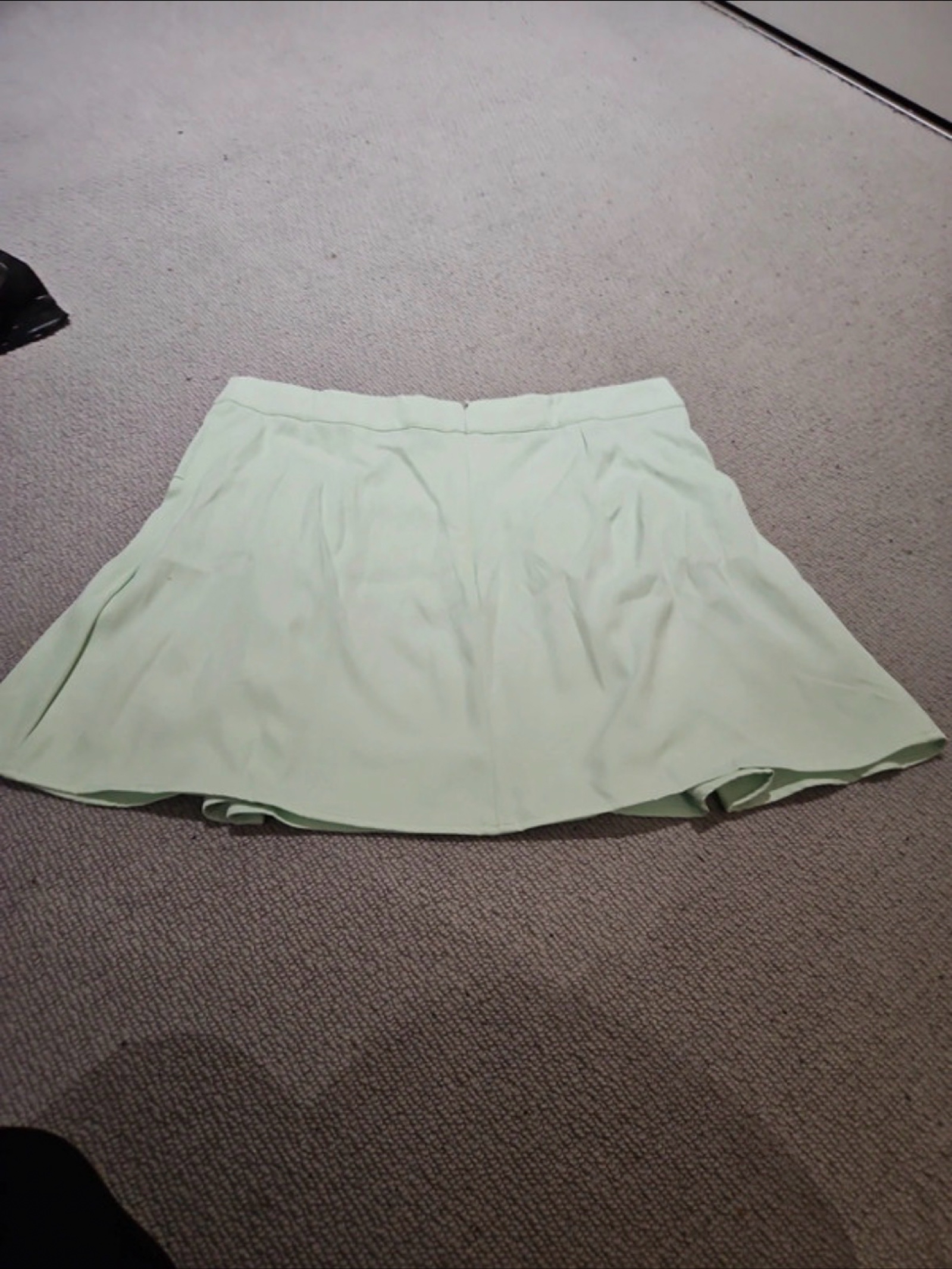 Women Mint Green Mini Skirt Gold Chain Detailing Size Other image 3