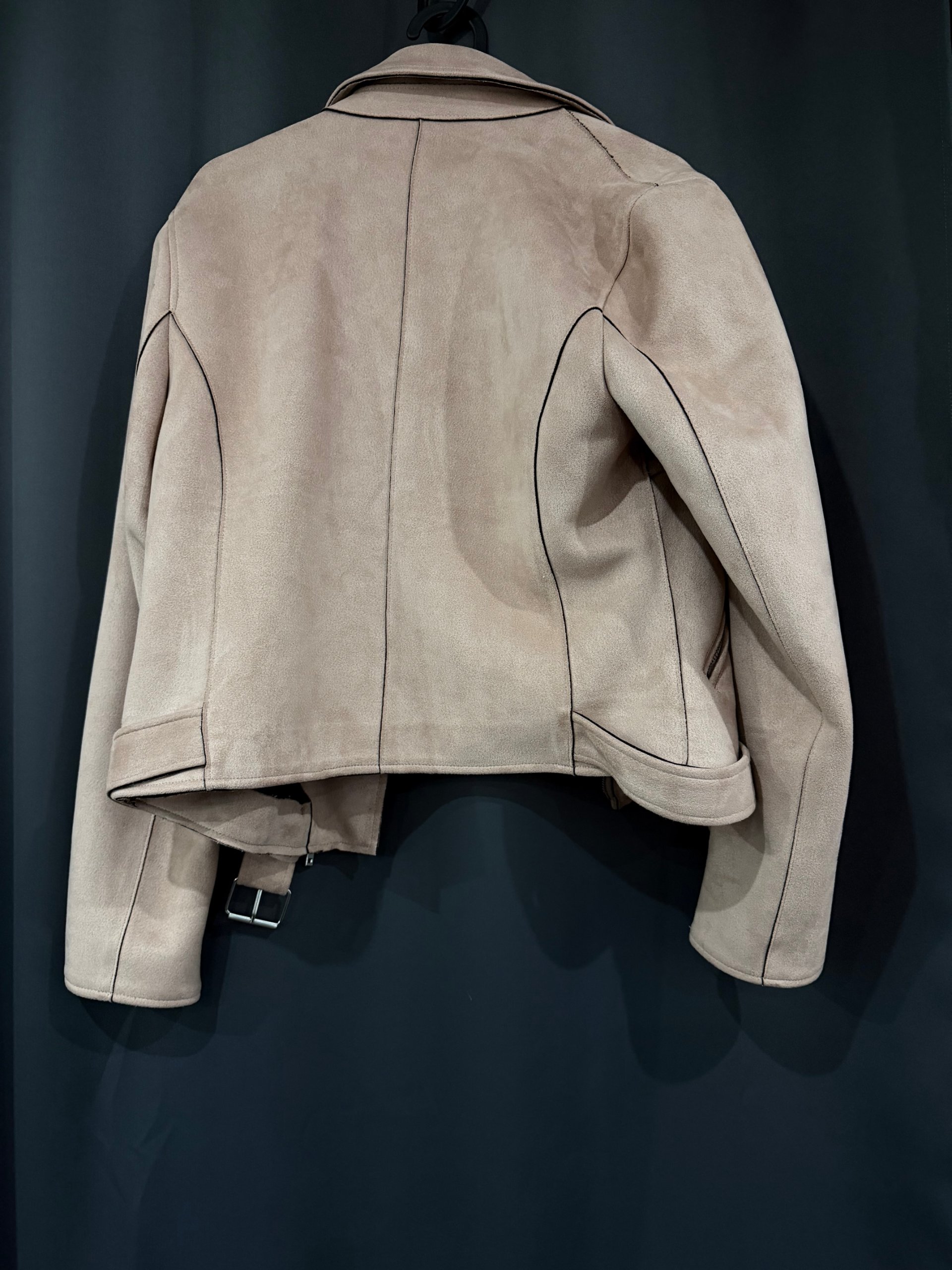 New Look Women's Beige Cropped Faux Suede Biker Jacket UK 12 image 4