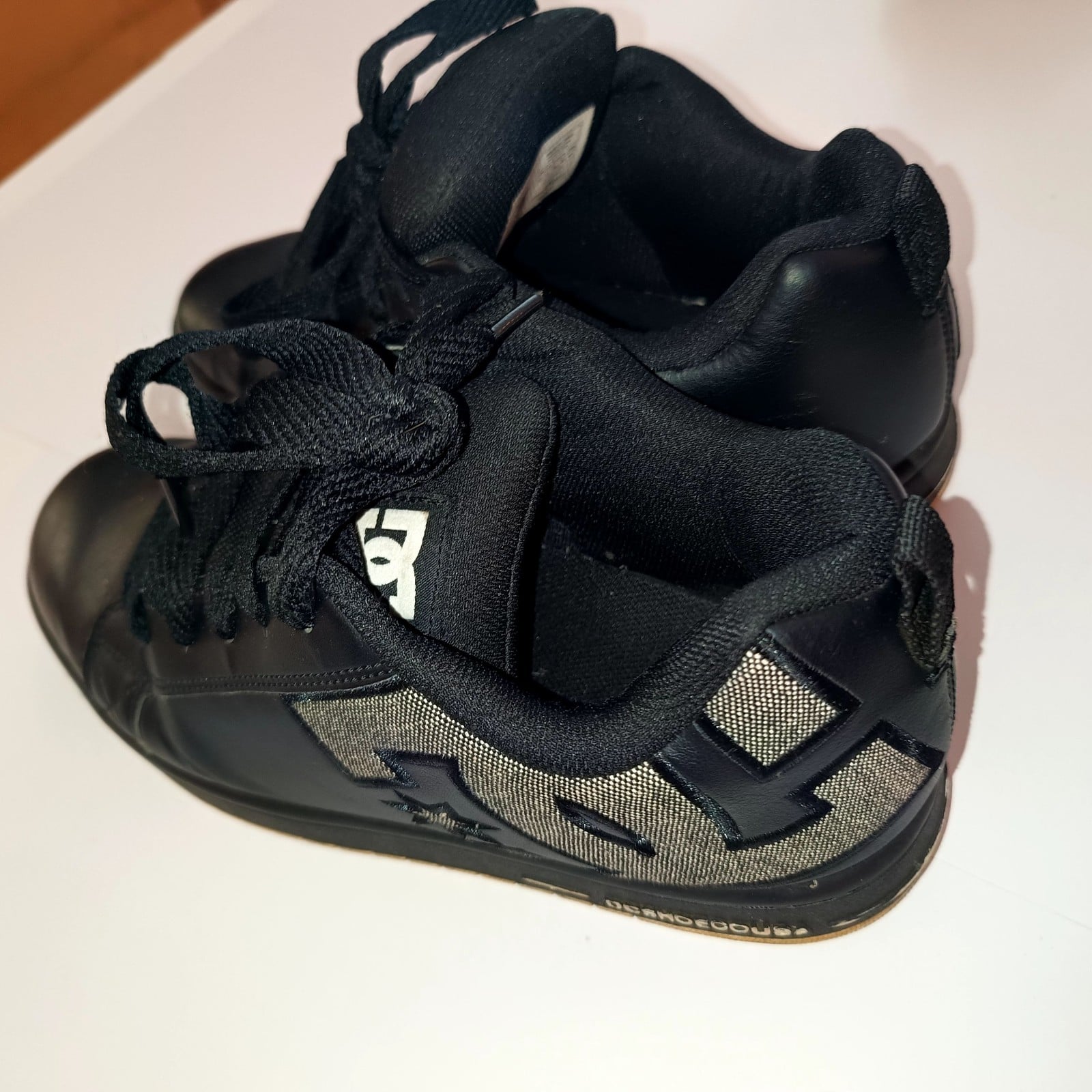 DC Black & Grey Skate Shoes US 12 Leather & Textile image 4