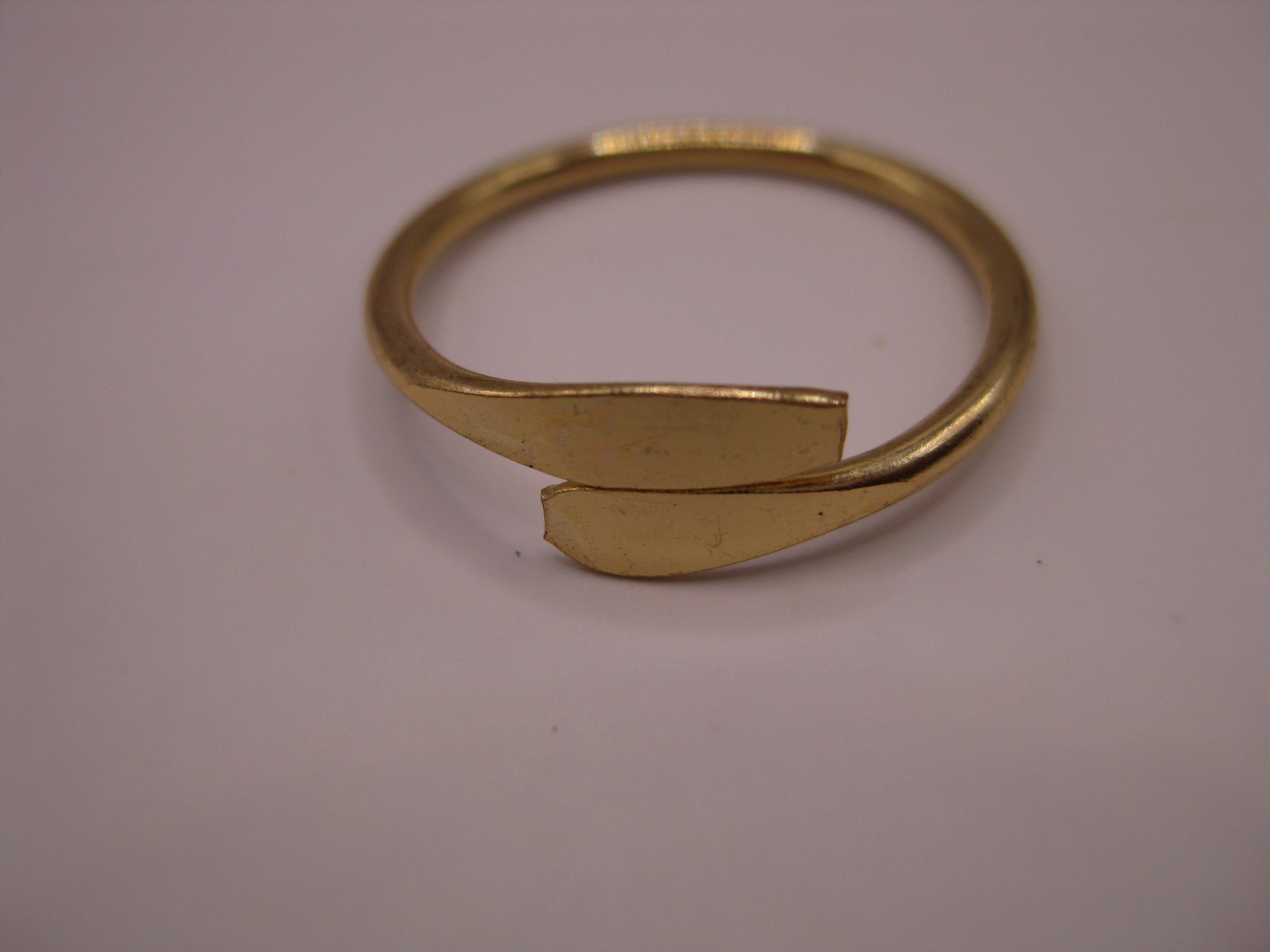 Unbranded Gold Tone Open Band Ring One Size image 2