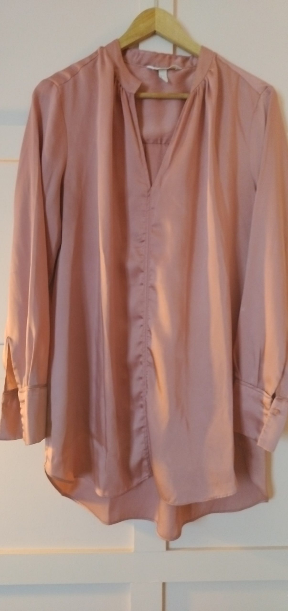 Mango Women's Dusty Pink V-Neck Blouse Medium Long Sleeve