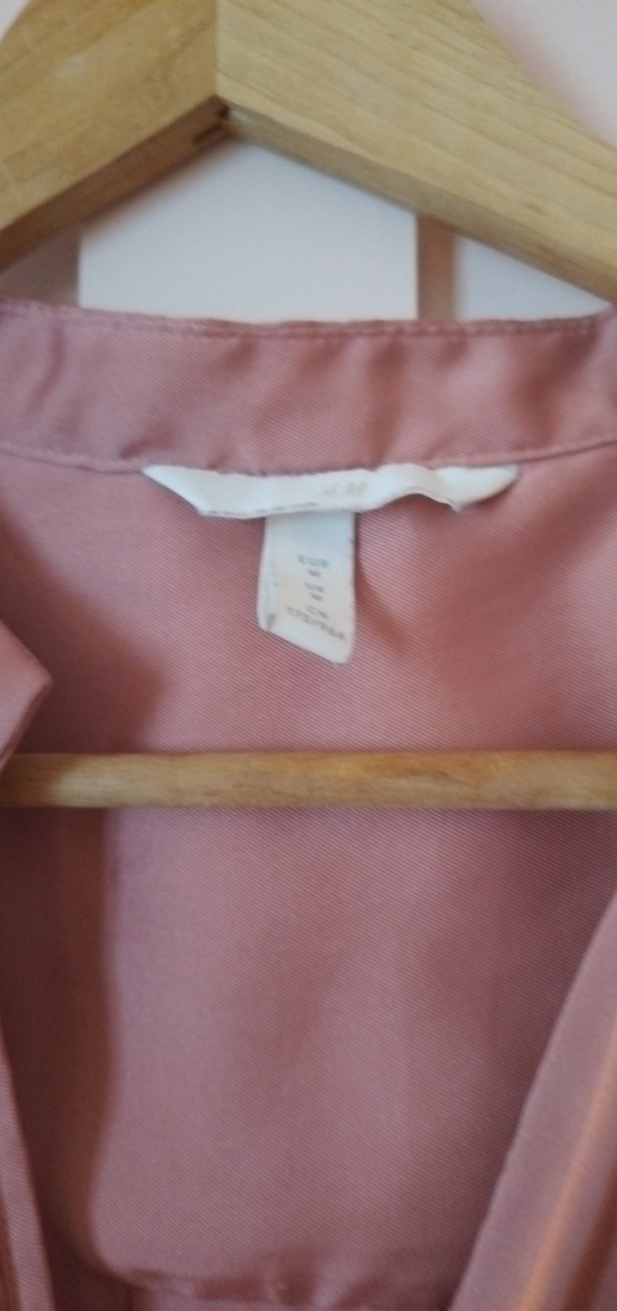 Mango Women's Dusty Pink V-Neck Blouse Medium Long Sleeve image 2