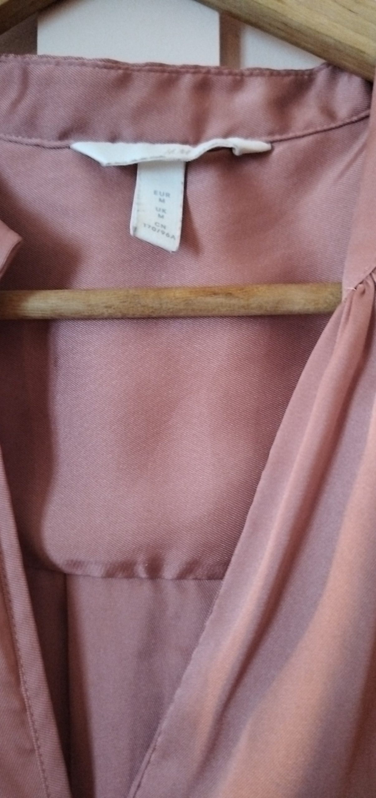 Mango Women's Dusty Pink V-Neck Blouse Medium Long Sleeve image 4