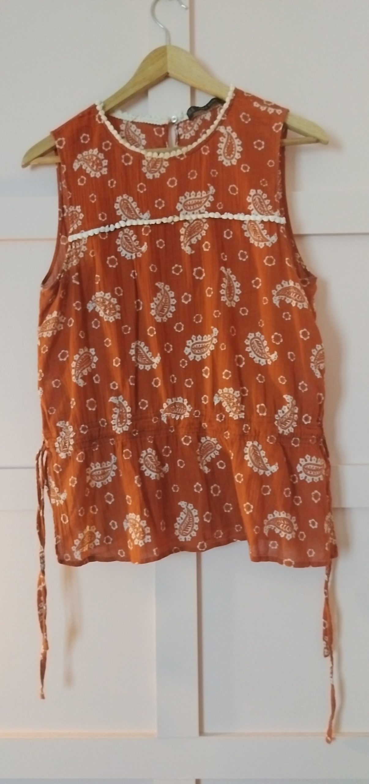 Zara Women Rust & White Cotton Paisley Two Piece Suit Medium Sleeveless Top & Culottes